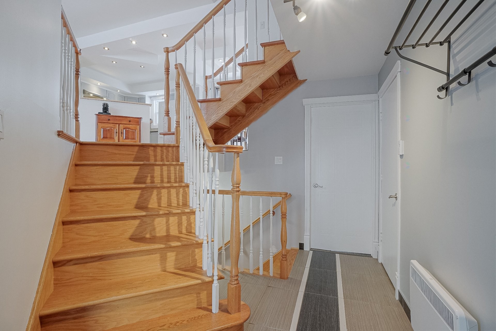 









257


Rue de Chambly

,
Repentigny (Repentigny),




QC
J5Y3P3

