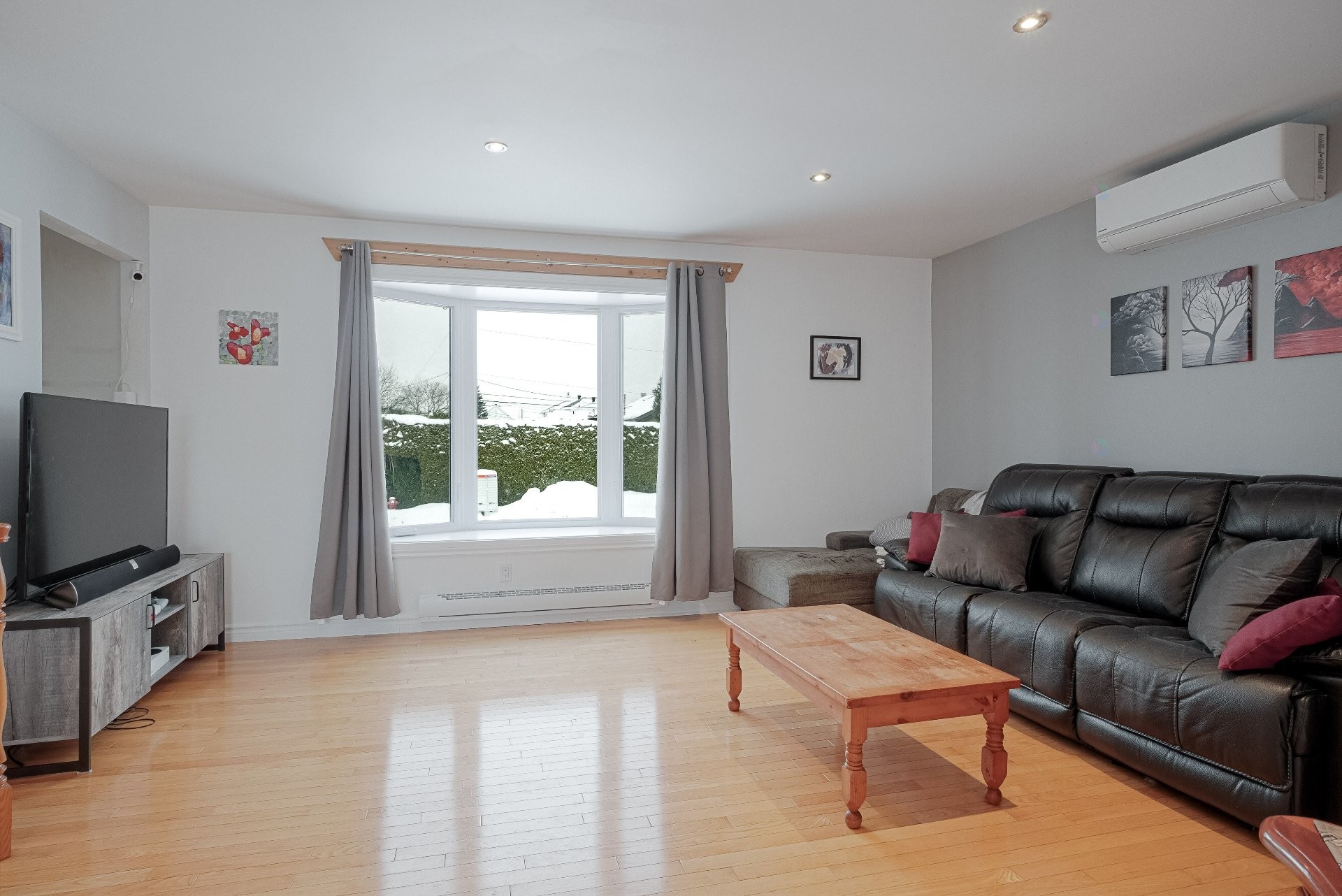 









257


Rue de Chambly

,
Repentigny (Repentigny),




QC
J5Y3P3

