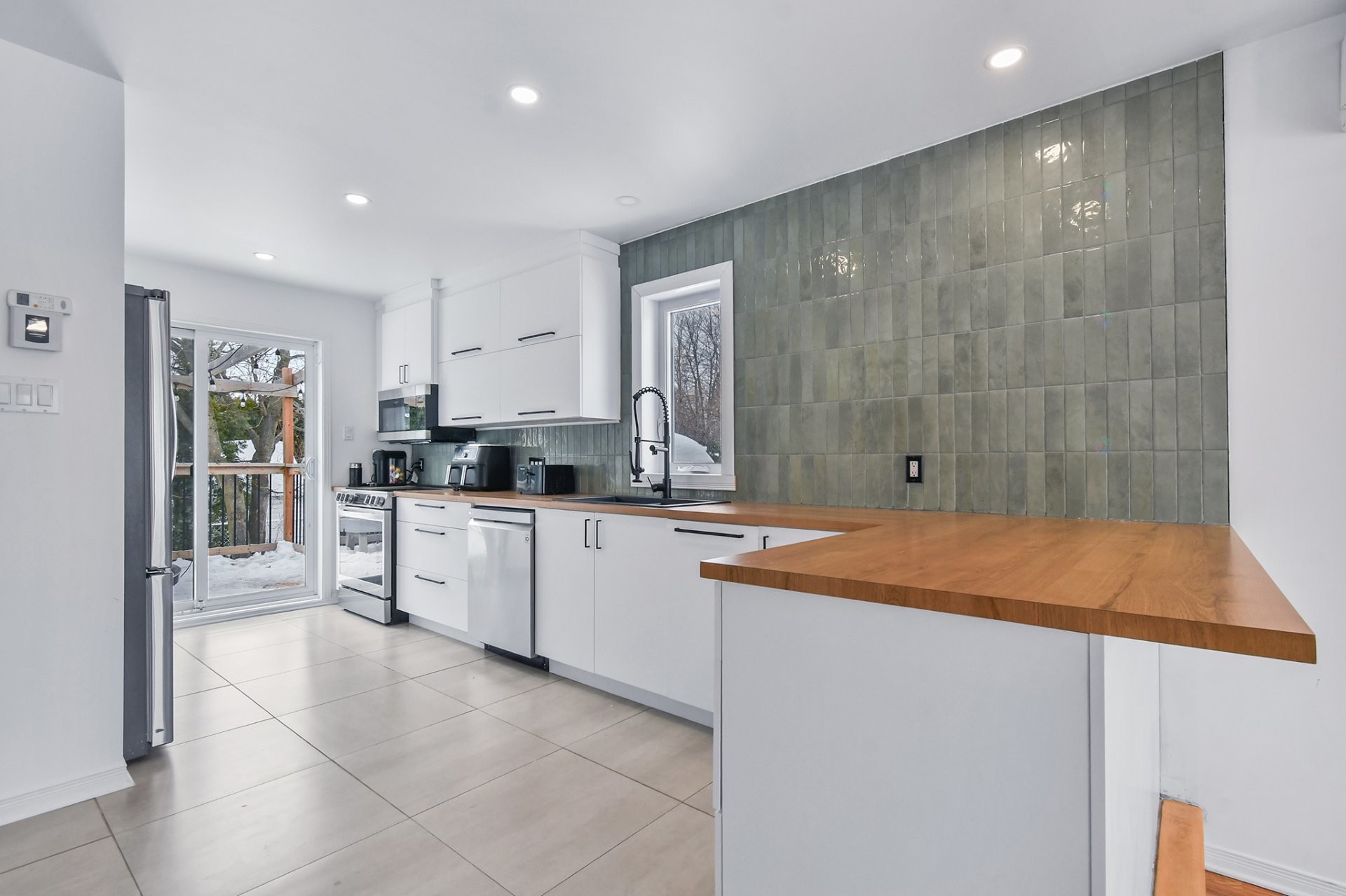 









171


Rue R.-L.-Rivard

,
Saint-Lin/Laurentides,




QC
J5M2E4

