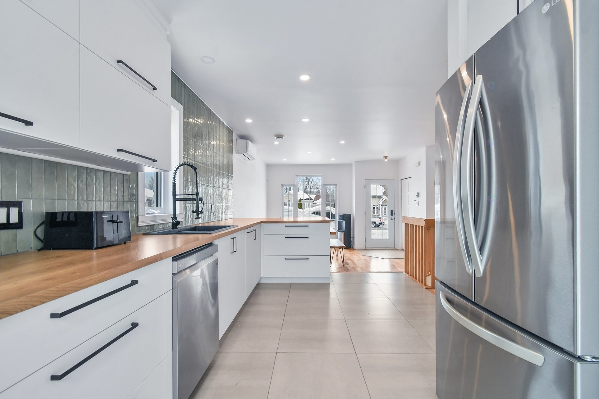 









171


Rue R.-L.-Rivard

,
Saint-Lin/Laurentides,




QC
J5M2E4

