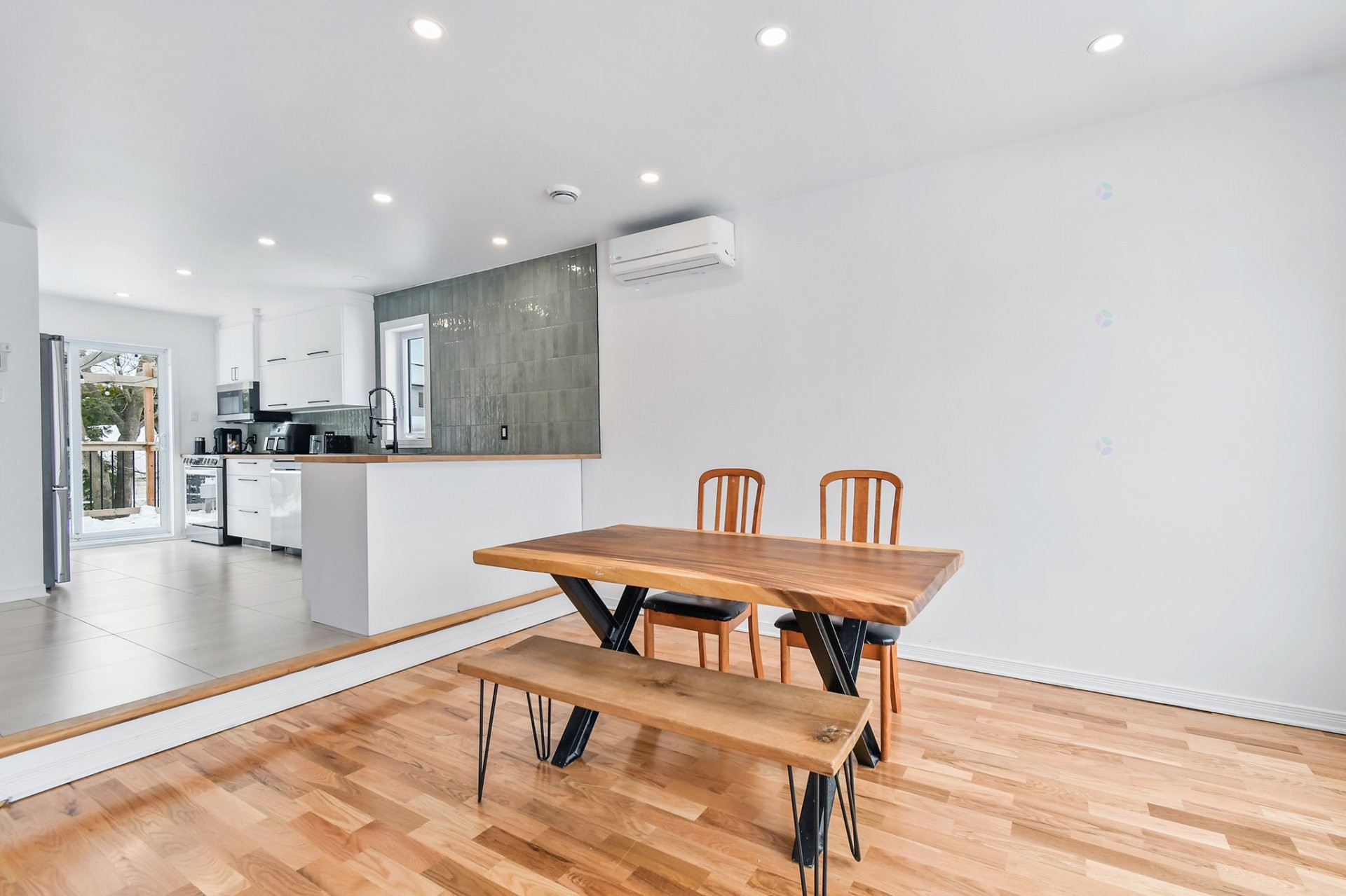 









171


Rue R.-L.-Rivard

,
Saint-Lin/Laurentides,




QC
J5M2E4

