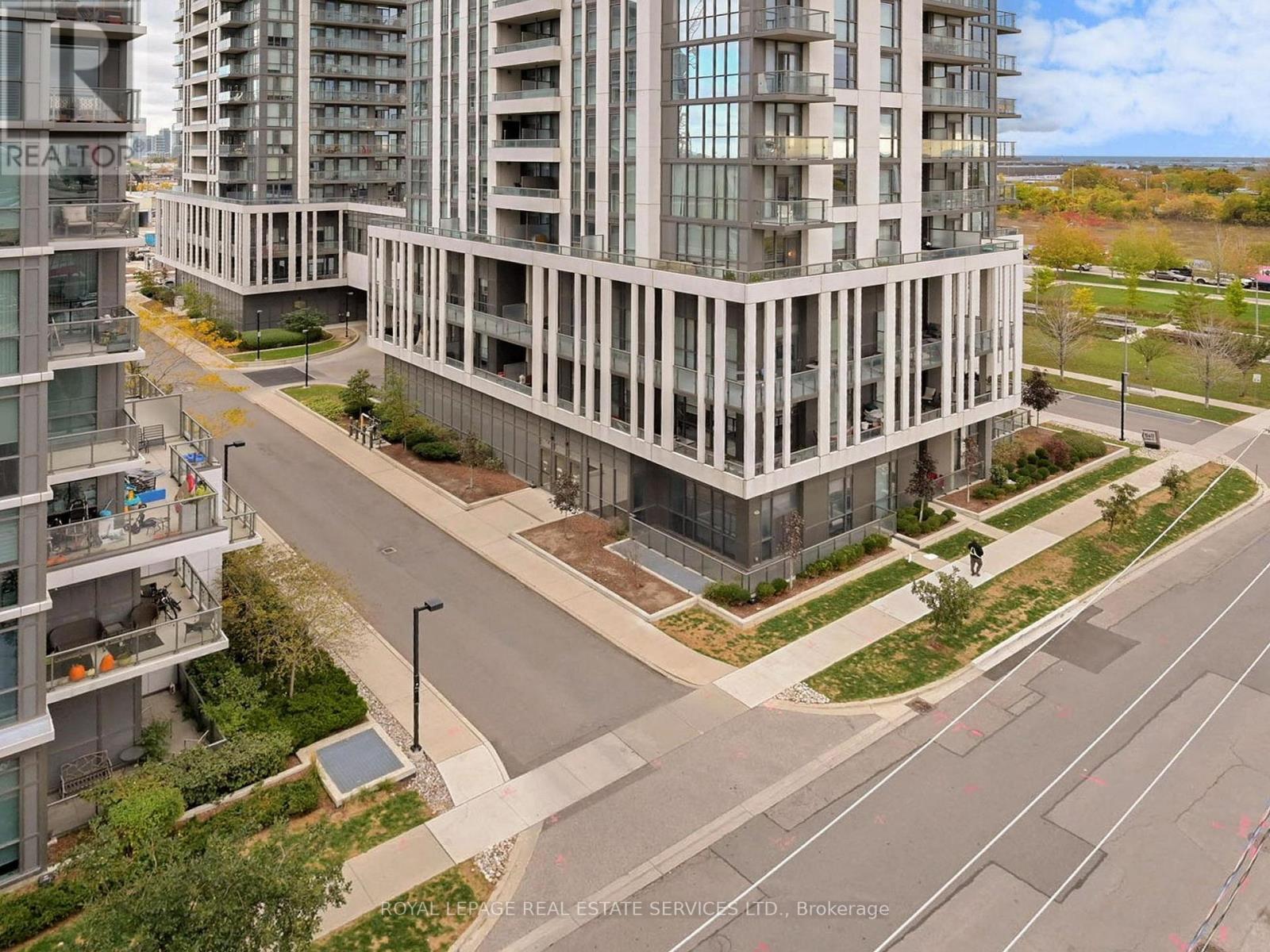












614 - 1195 THE QUEENSWAY

,
Toronto,




Ontario
M8Z0H1

