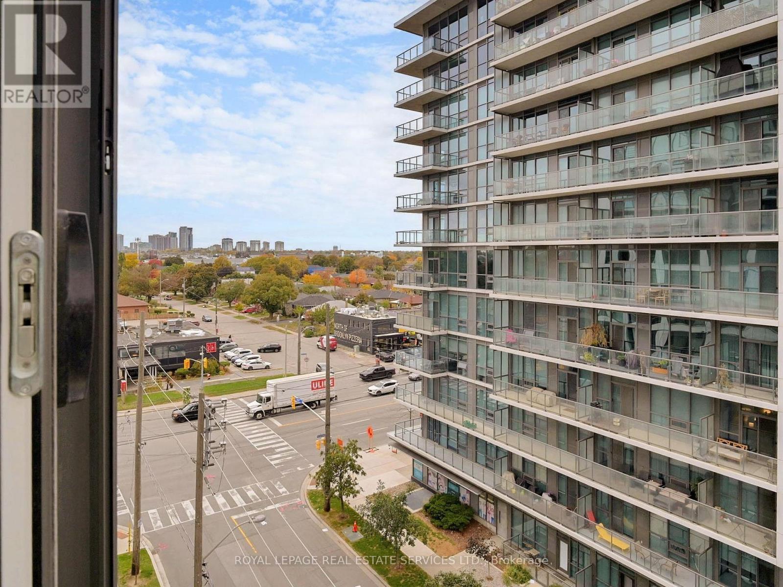 












614 - 1195 THE QUEENSWAY

,
Toronto,




Ontario
M8Z0H1

