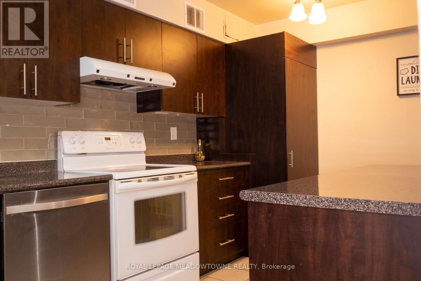 












704 - 1338 YORK MILLS ROAD

,
Toronto,




Ontario
M3A3M3

