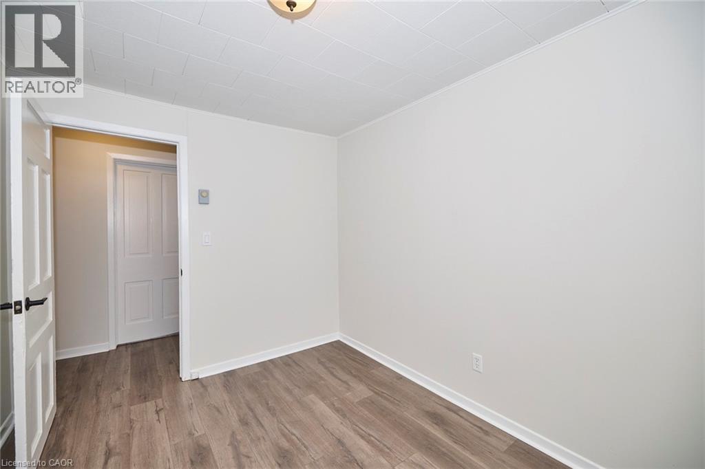 












33 LOCK Street Unit# 3

,
St. Catharines,




Ontario
L2N5B8

