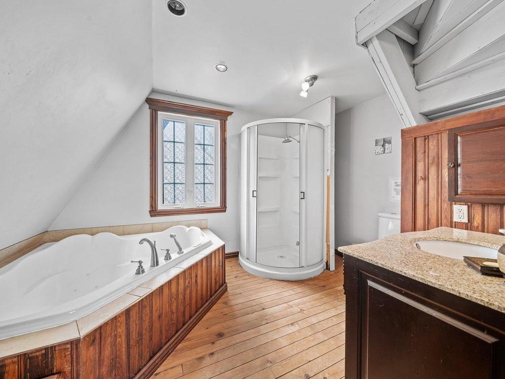 









92


Rue de la Traverse

,
Magog,




QC
J1X0M6

