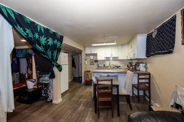 









683


Toronto

ST,
Winnipeg,




MB
R3R 1Z4

