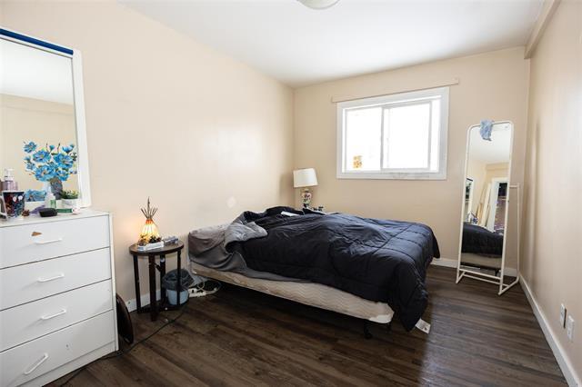 









683


Toronto

ST,
Winnipeg,




MB
R3R 1Z4

