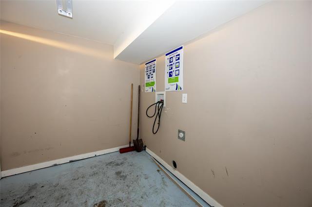 









683


Toronto

ST,
Winnipeg,




MB
R3R 1Z4

