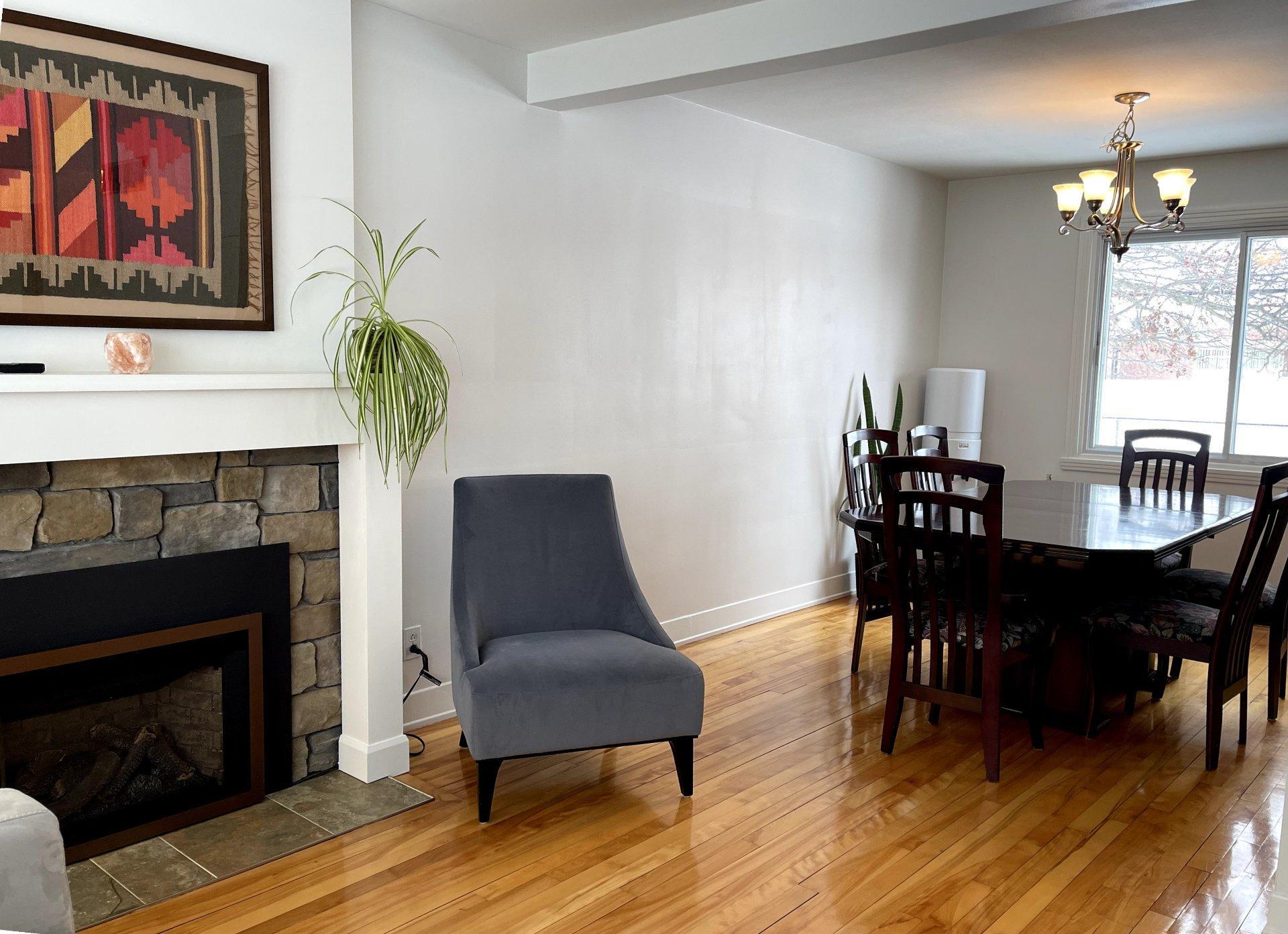 









182


Av. Duke-of-Kent

,
Pointe-Claire,




QC
H9R1Y3

