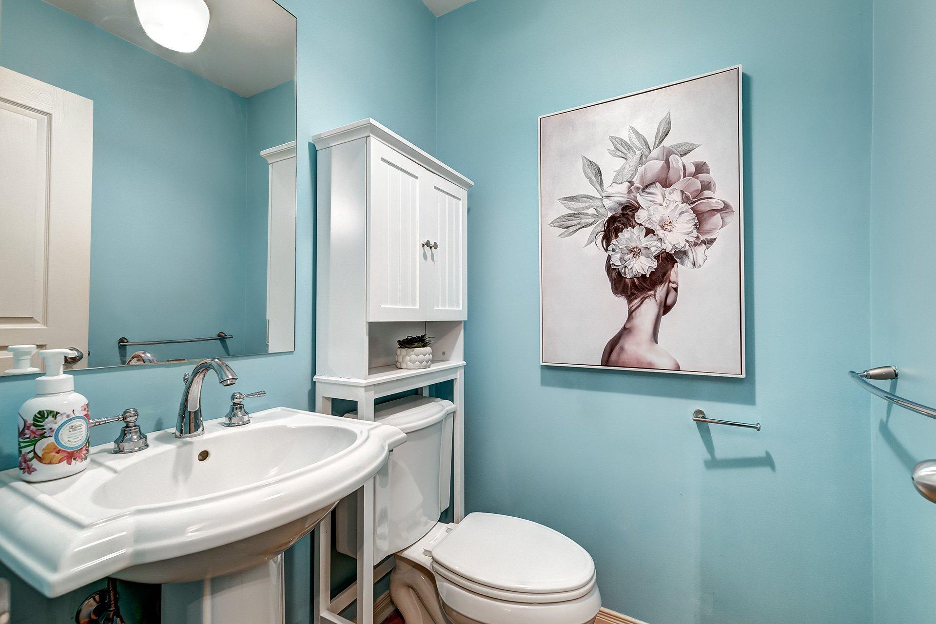 









2686


Av. Ernest-Hemingway

,
Montréal (Saint-Laurent),




QC
H4R3E7

