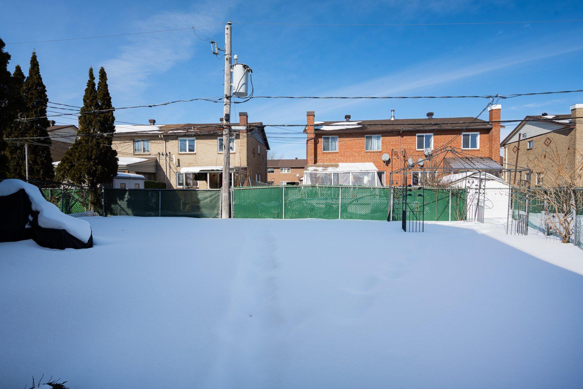 









503


Rue de Callas

,
Laval (Chomedey),




QC
H7W4V2

