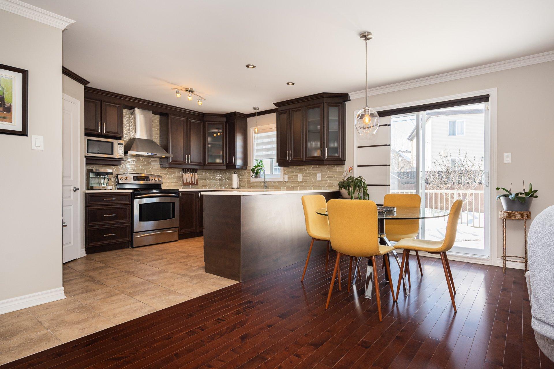 









4665


Rue Gaston-Chapleau

,
Laval (Chomedey),




QC
H7W0B5

