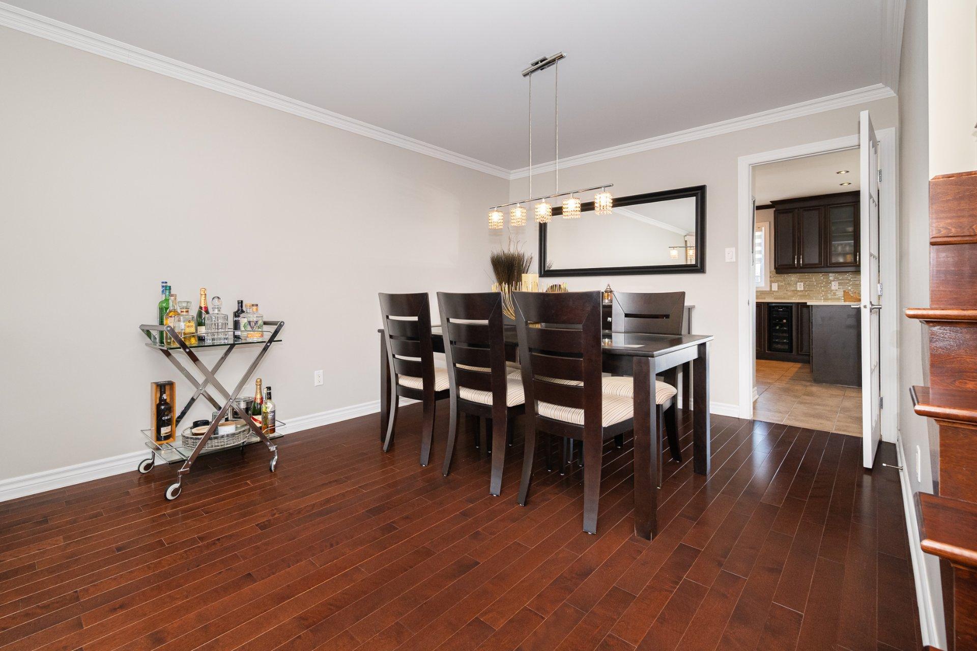 









4665


Rue Gaston-Chapleau

,
Laval (Chomedey),




QC
H7W0B5

