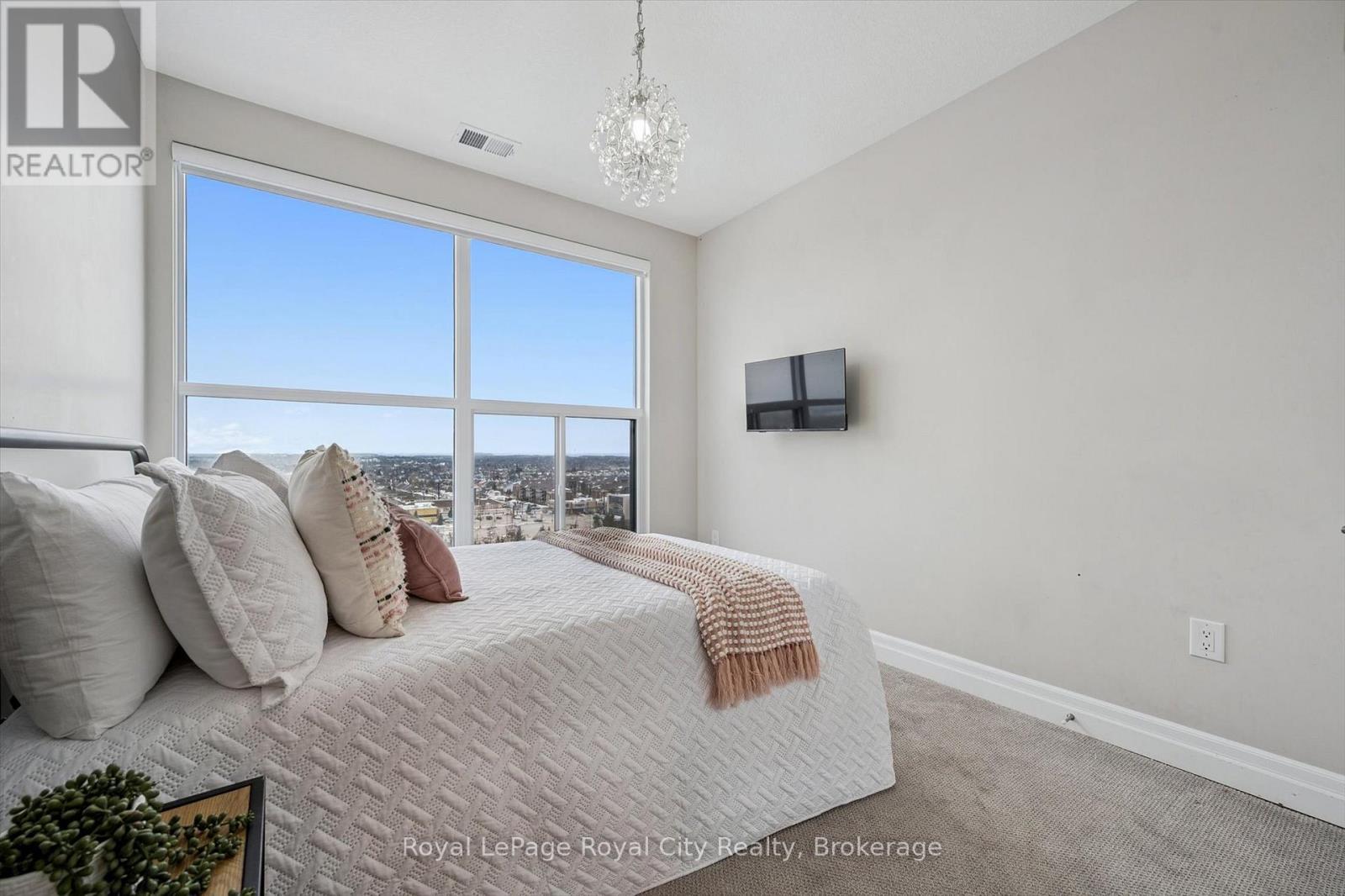 












809 - 1880 GORDON STREET

,
Guelph (Pineridge/Westminster Woods),




Ontario
N1L0P5

