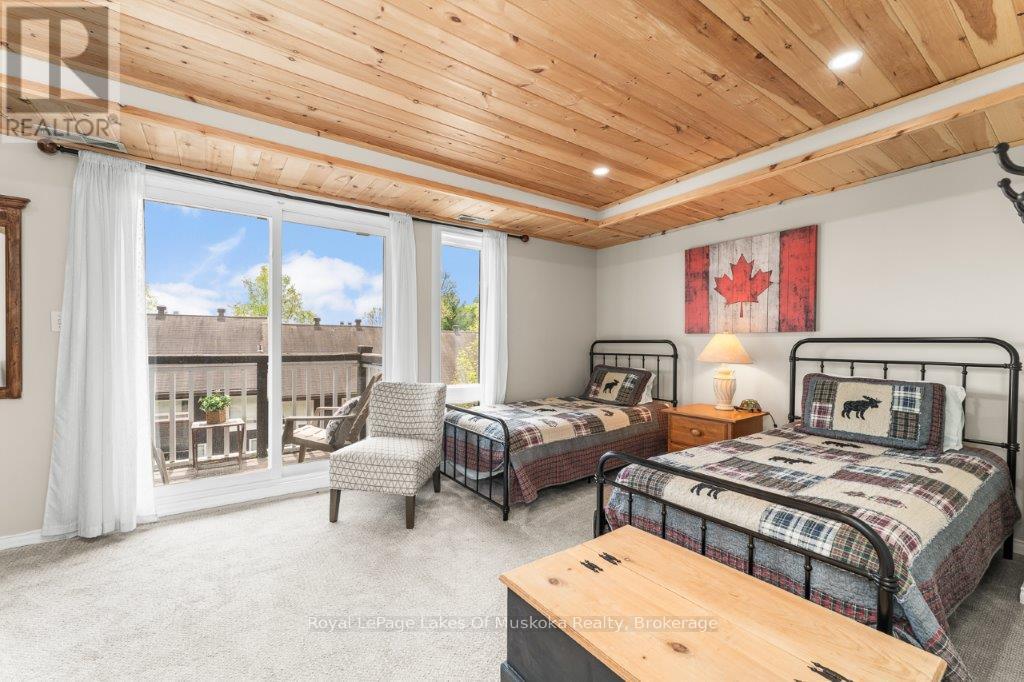 












30 TURNER DRIVE

,
Huntsville (Chaffey),




Ontario
P1H1A8

