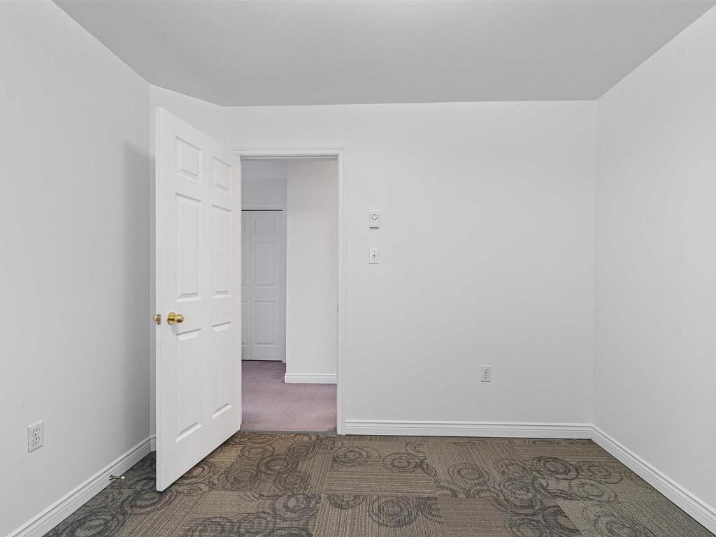 












20 Glenbourne Court

,
Halifax,




NS
B3S 1E2

