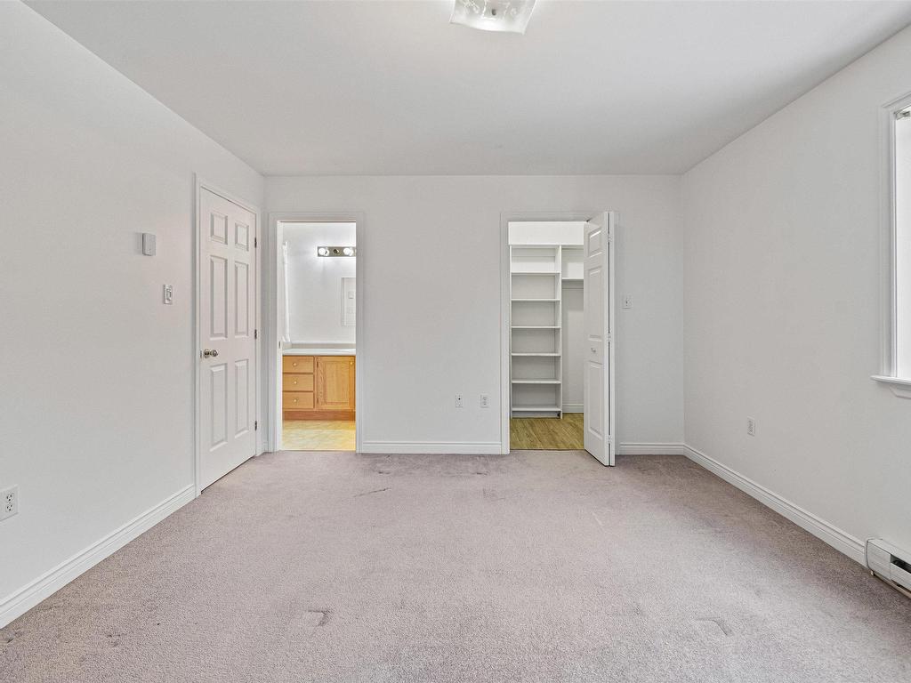 












20 Glenbourne Court

,
Halifax,




NS
B3S 1E2

