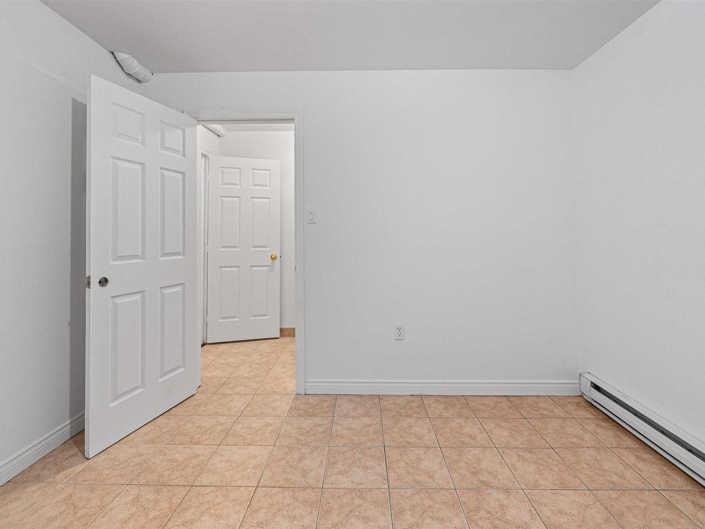 












20 Glenbourne Court

,
Halifax,




NS
B3S 1E2

