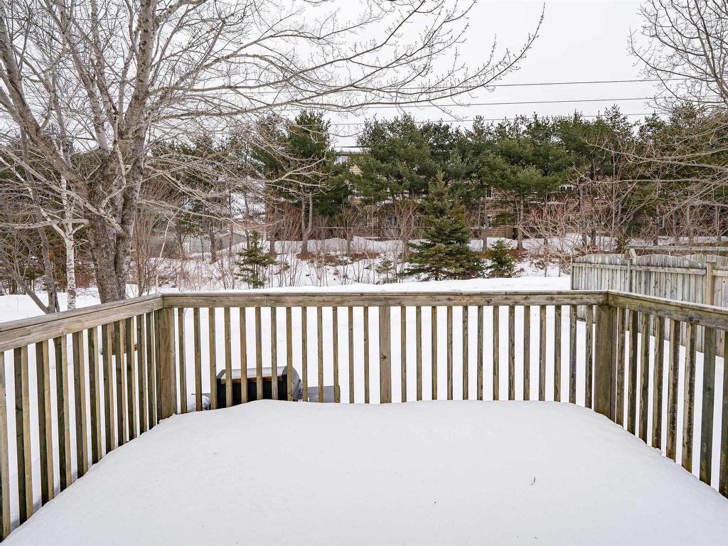 












20 Glenbourne Court

,
Halifax,




NS
B3S 1E2

