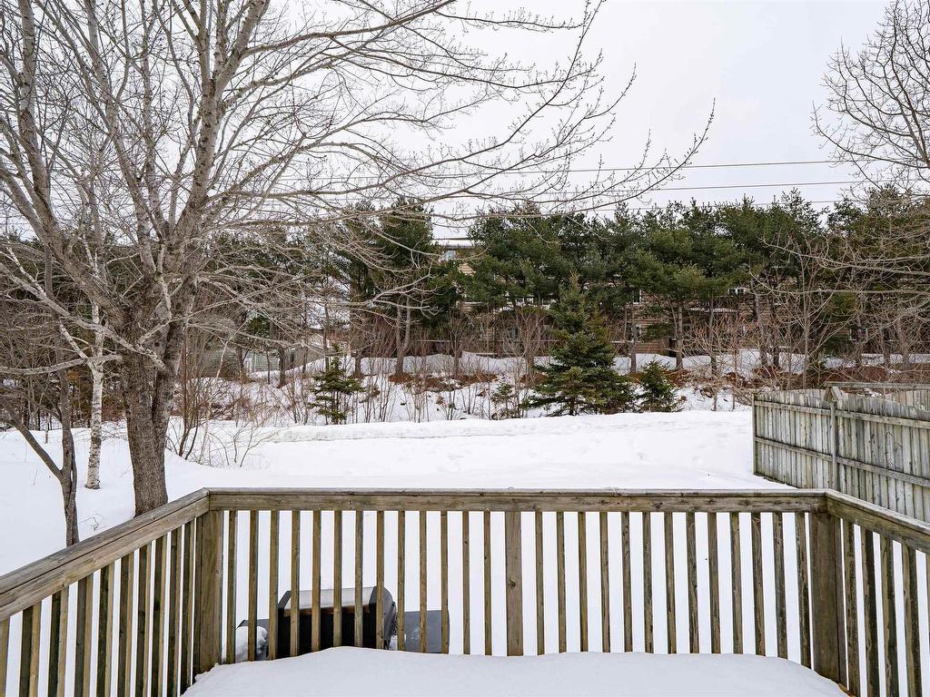 












20 Glenbourne Court

,
Halifax,




NS
B3S 1E2

