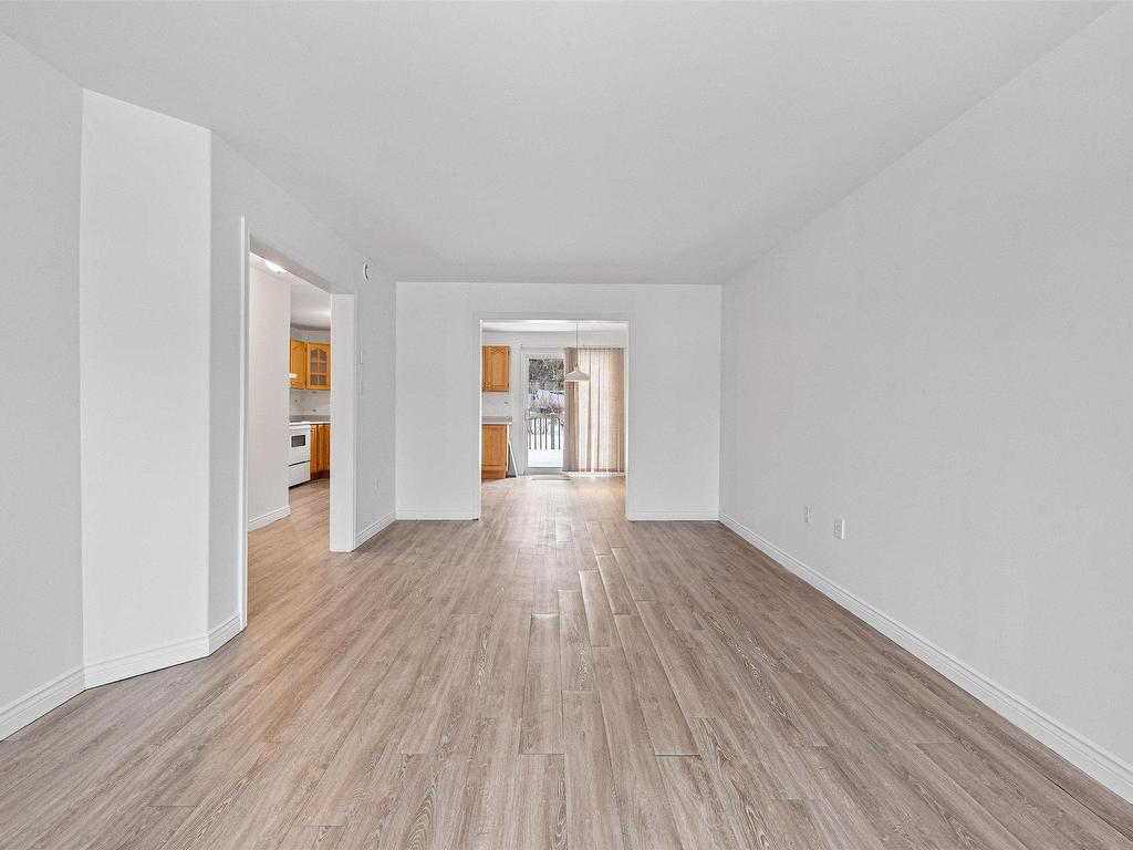 












20 Glenbourne Court

,
Halifax,




NS
B3S 1E2

