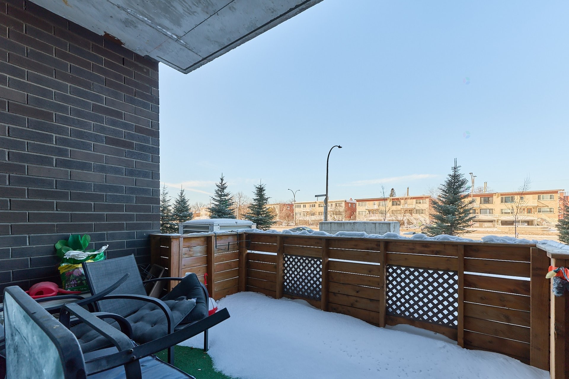 









10050


Place de l'Acadie

, 142,
Montréal (Ahuntsic-Cartierville),




QC
H4N0C8

