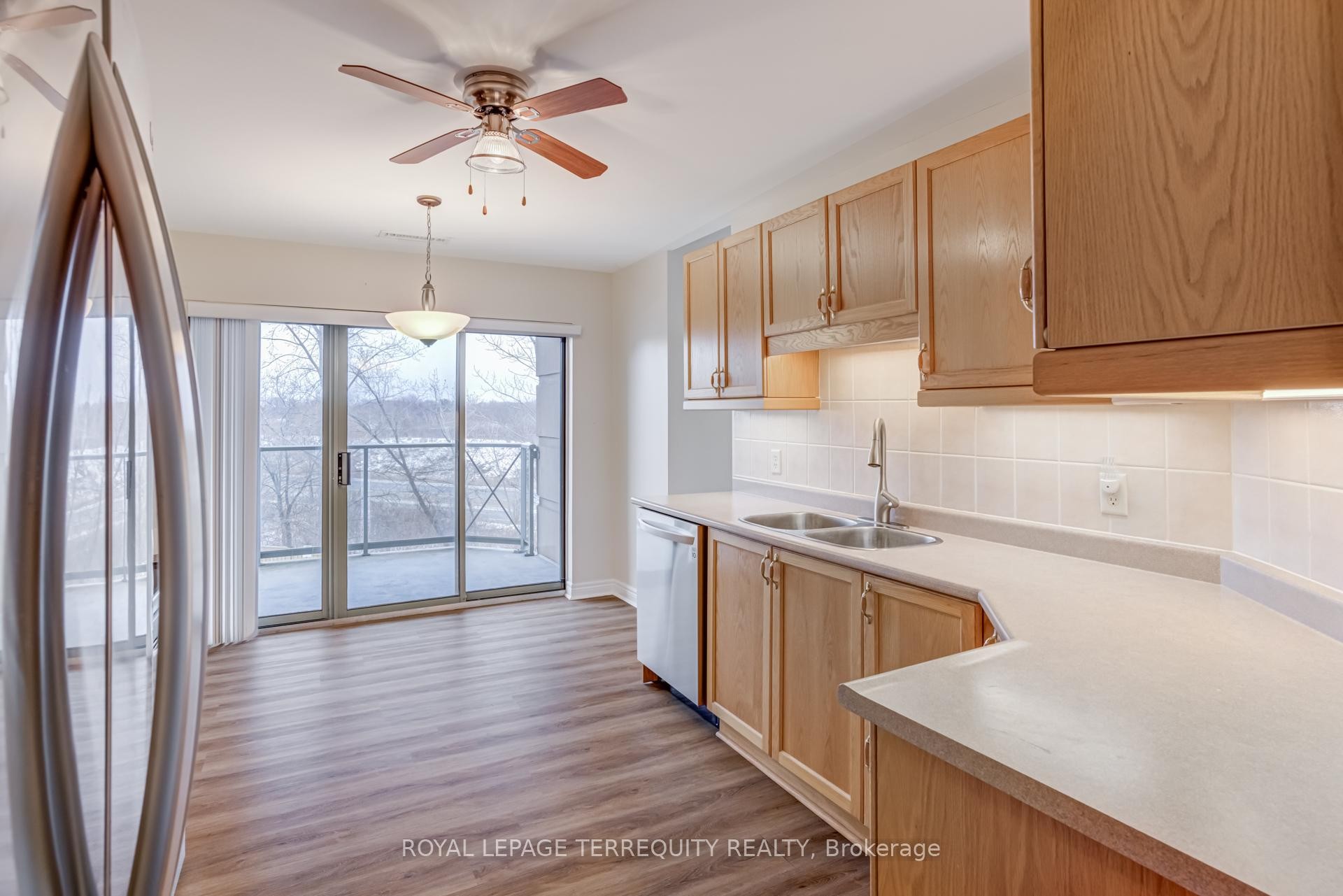 









2085


Amherst Heights

Drive, 212,
Burlington,




ON
L7P 5C2

