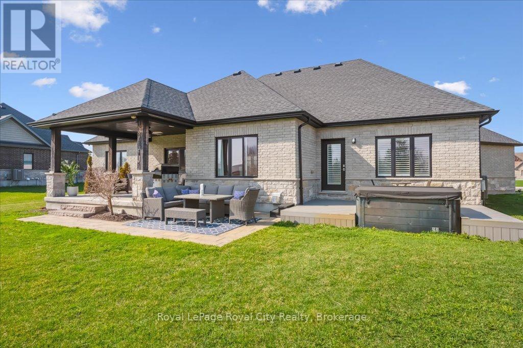 












51 ARISS GLEN DRIVE

,
Guelph/Eramosa,




Ontario
N0B1B0

