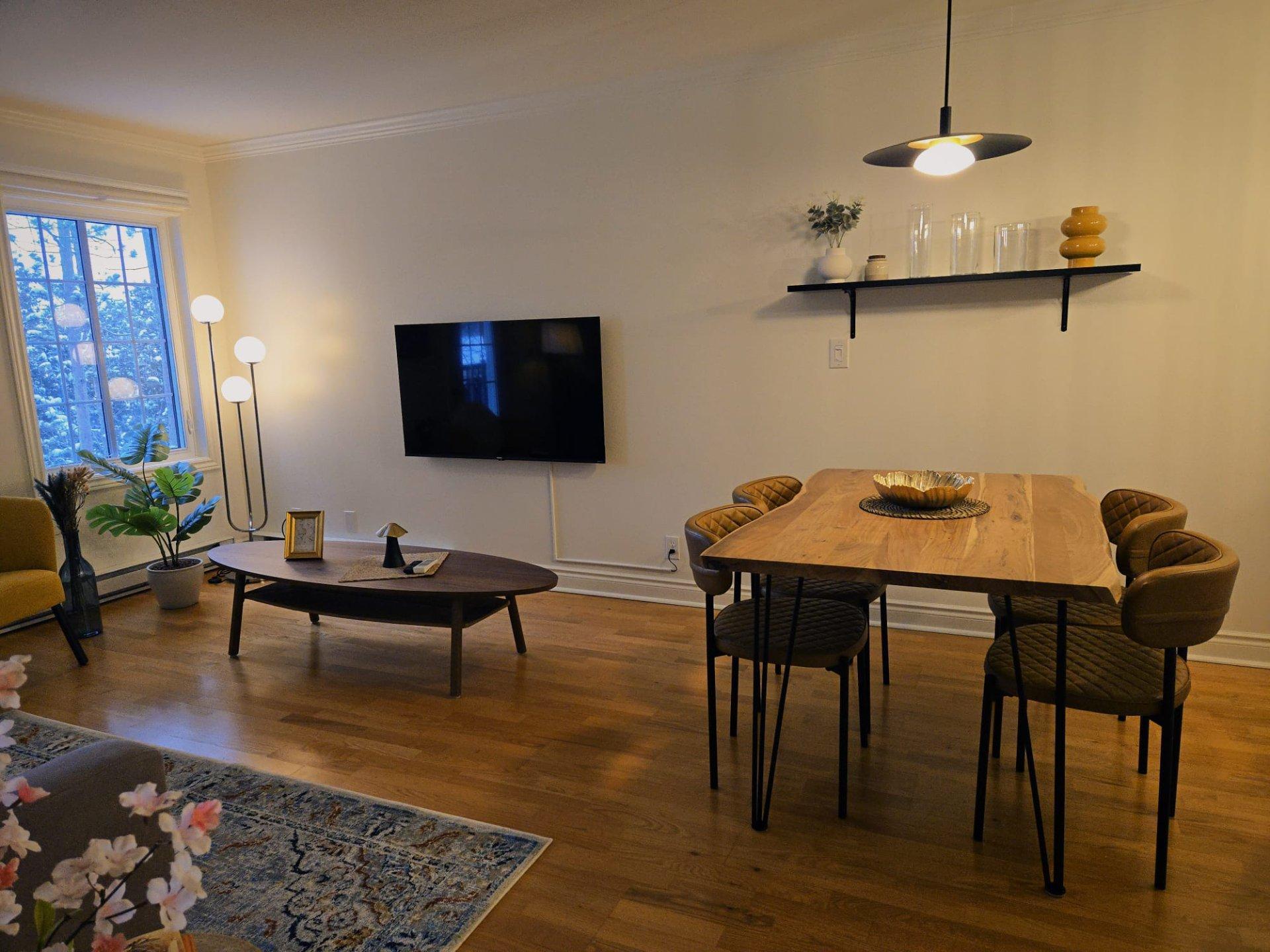 









103


Rue du Château

, 304,
Gatineau (Hull),




QC
J9A3E1

