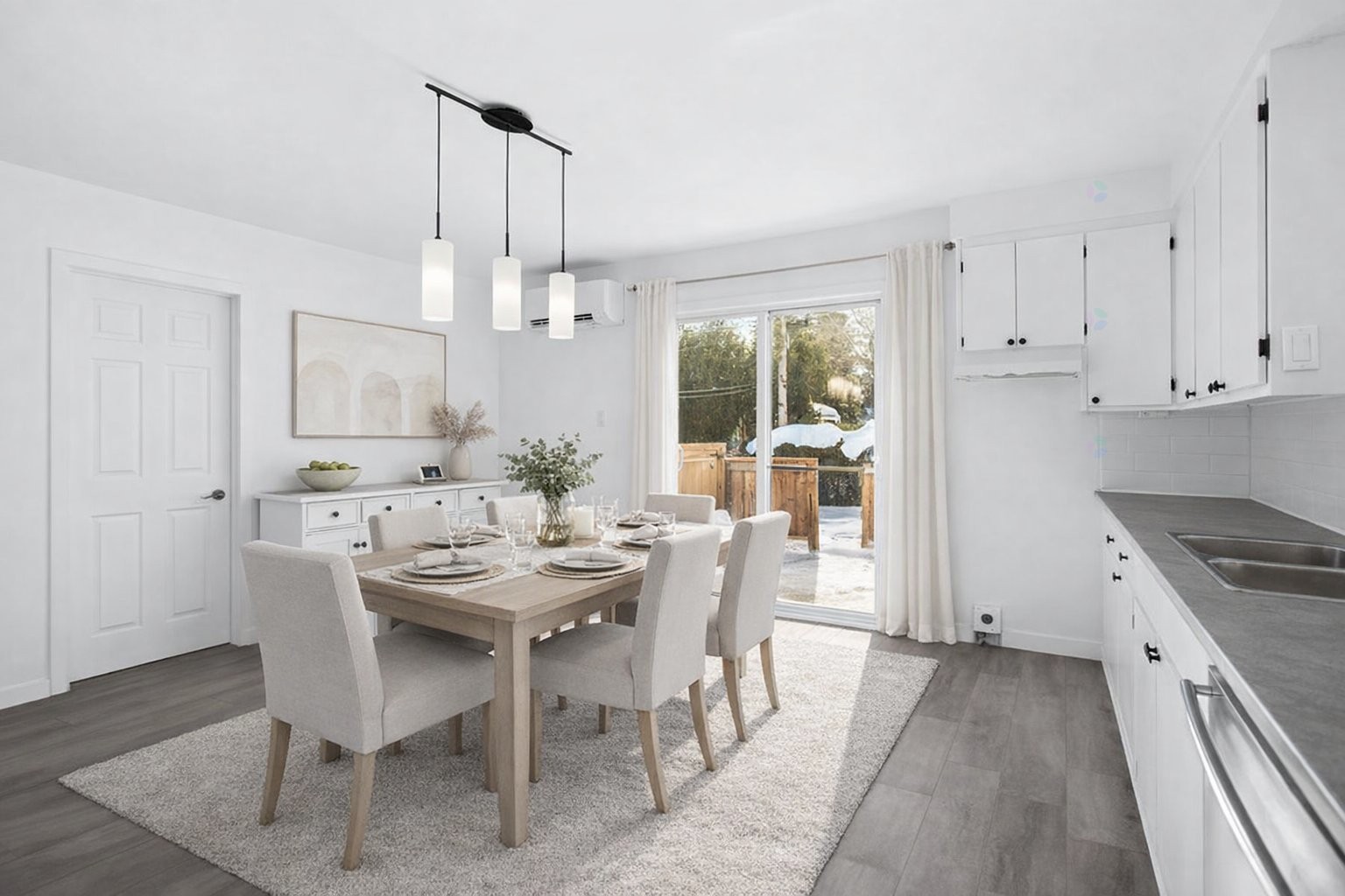 









594


Rue Ouimet

,
Saint-Jérôme,




QC
J7Z1R2

