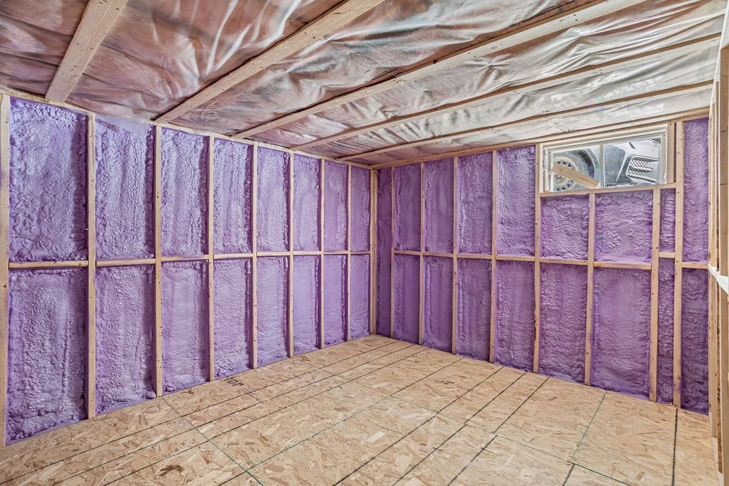 









594


Rue Ouimet

,
Saint-Jérôme,




QC
J7Z1R2

