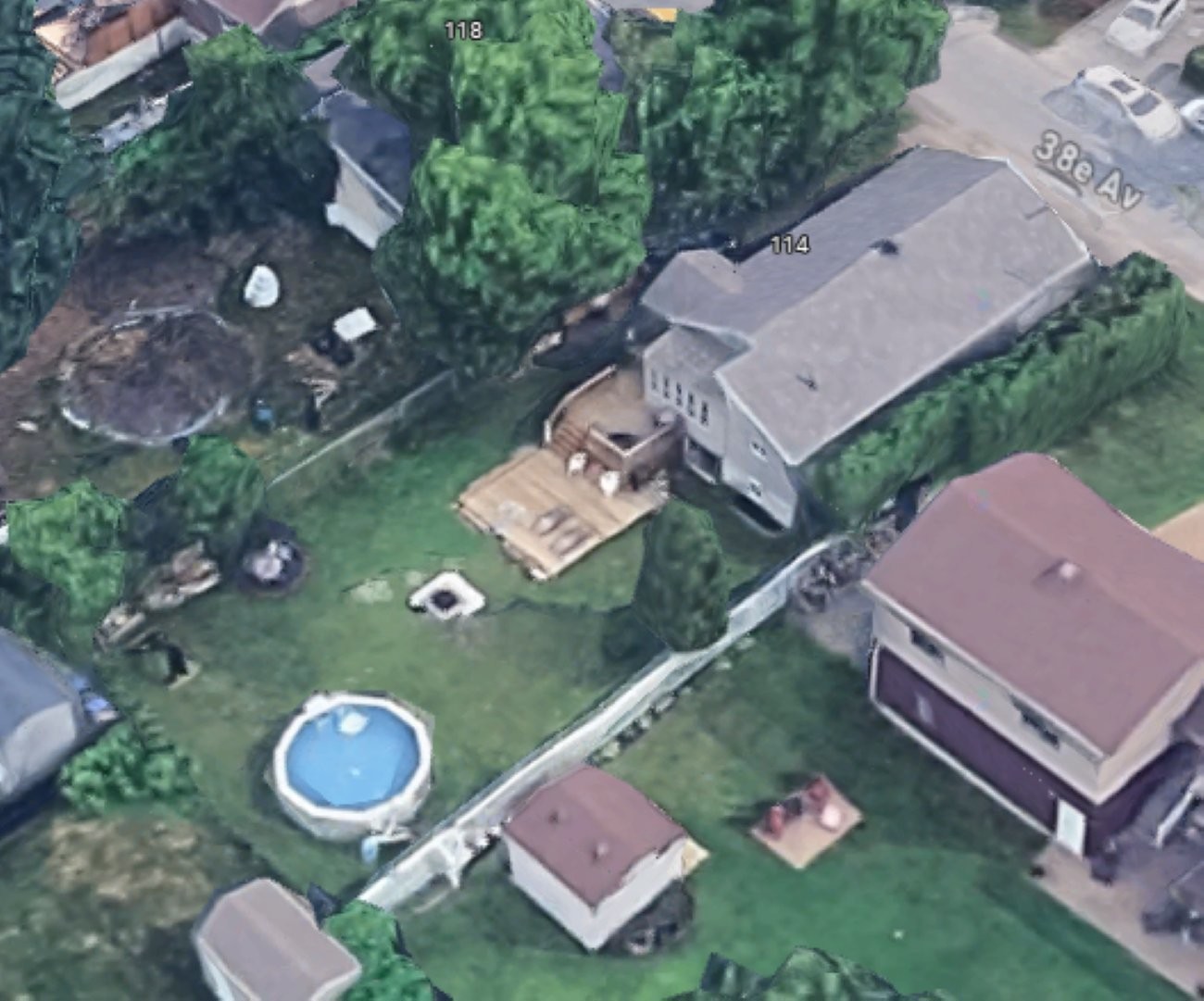 









114


38e Avenue

,
Sainte-Marthe-sur-le-Lac,




QC
J0N1P0

