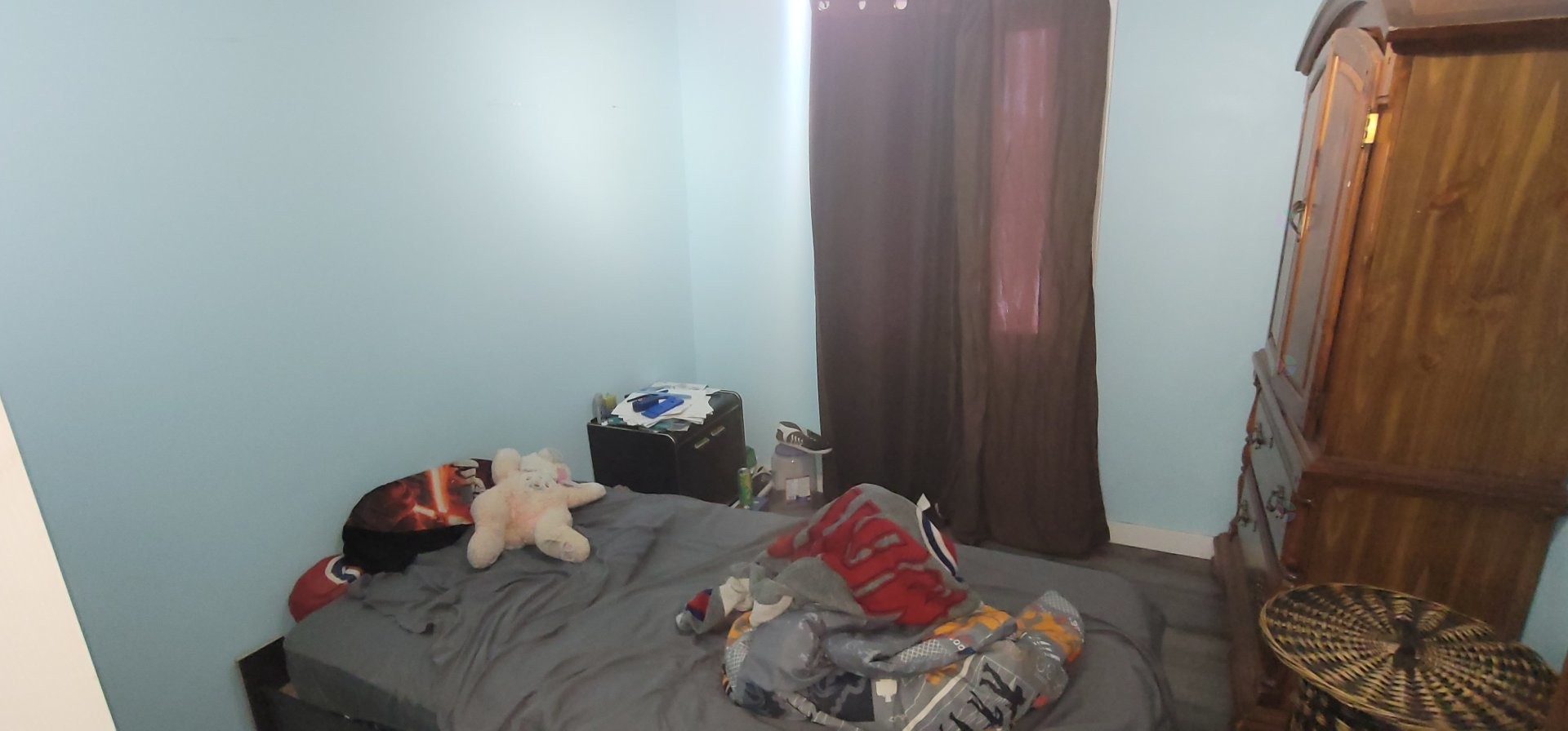 









114


38e Avenue

,
Sainte-Marthe-sur-le-Lac,




QC
J0N1P0

