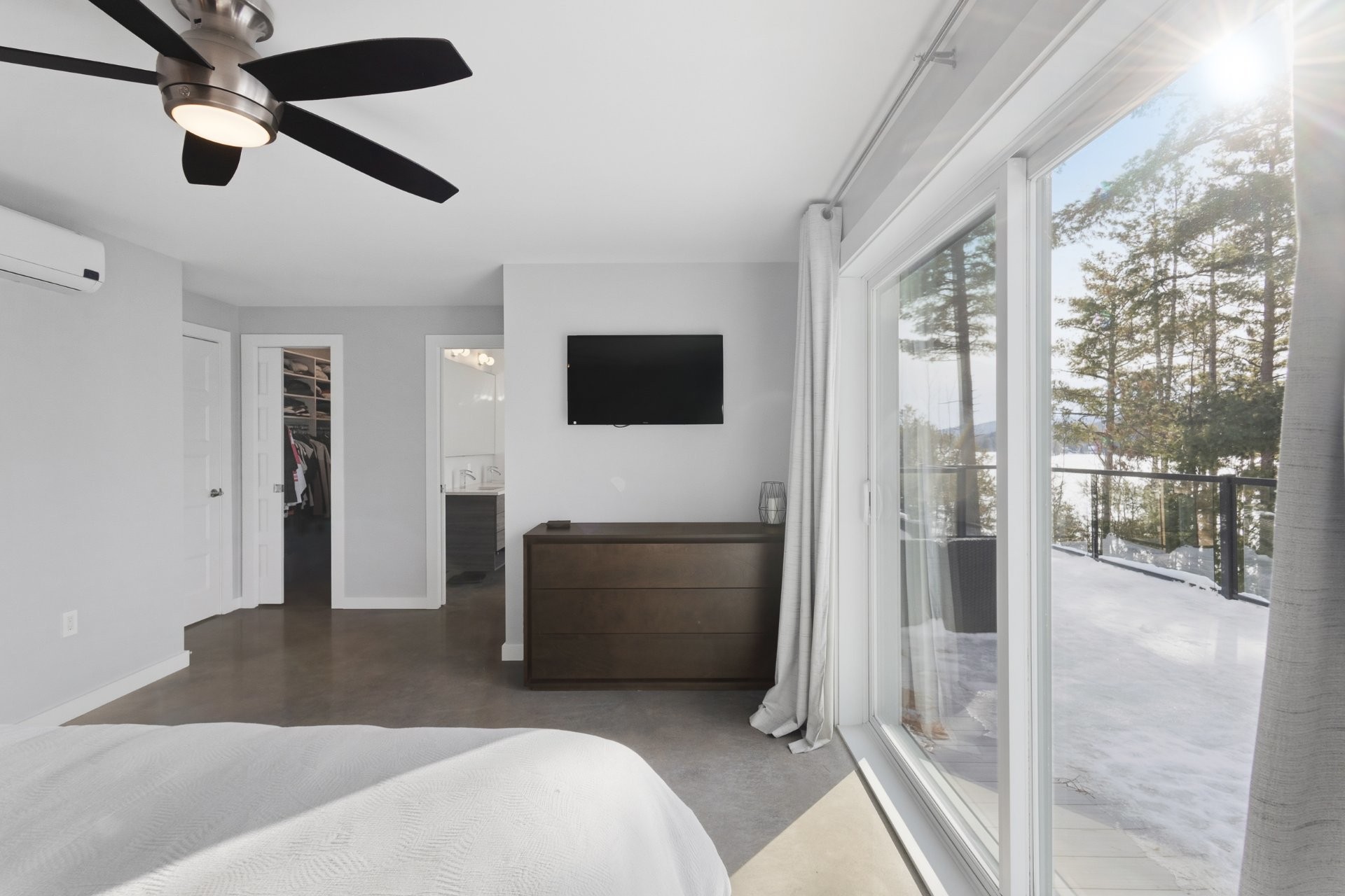 









220


Rue de l'Archipel

,
Saint-Denis-de-Brompton,




QC
J0B2P0

