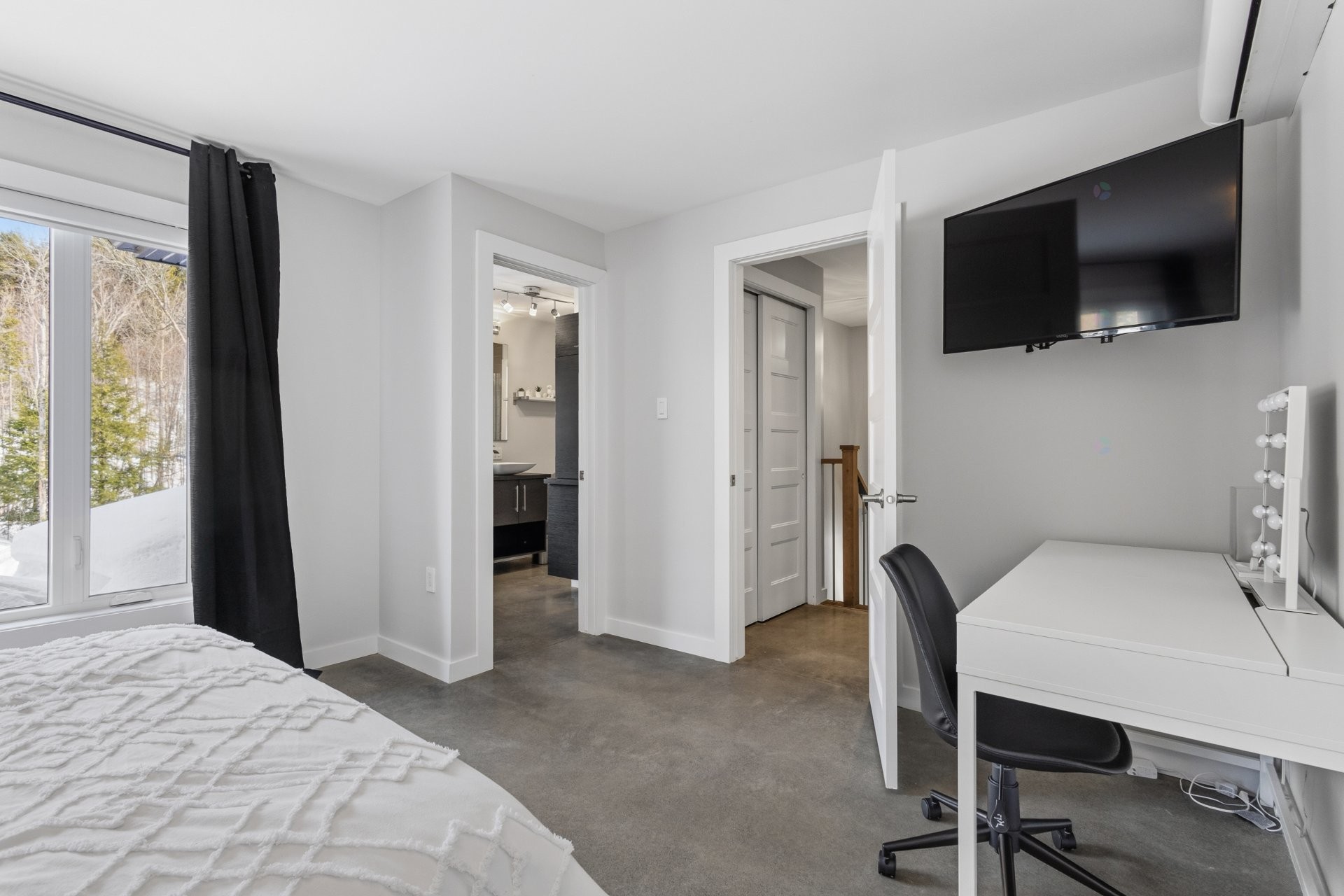 









220


Rue de l'Archipel

,
Saint-Denis-de-Brompton,




QC
J0B2P0

