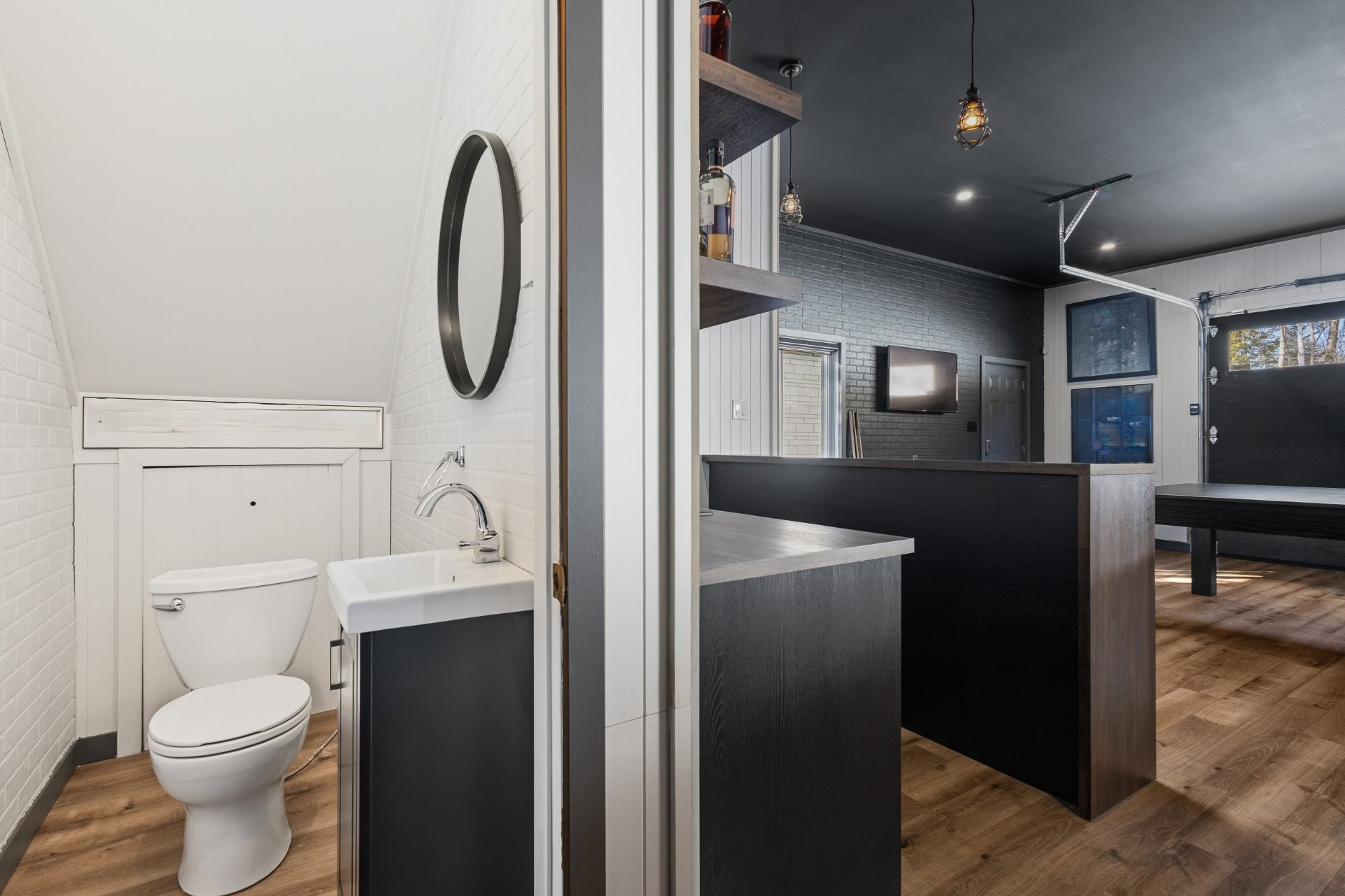 









220


Rue de l'Archipel

,
Saint-Denis-de-Brompton,




QC
J0B2P0

