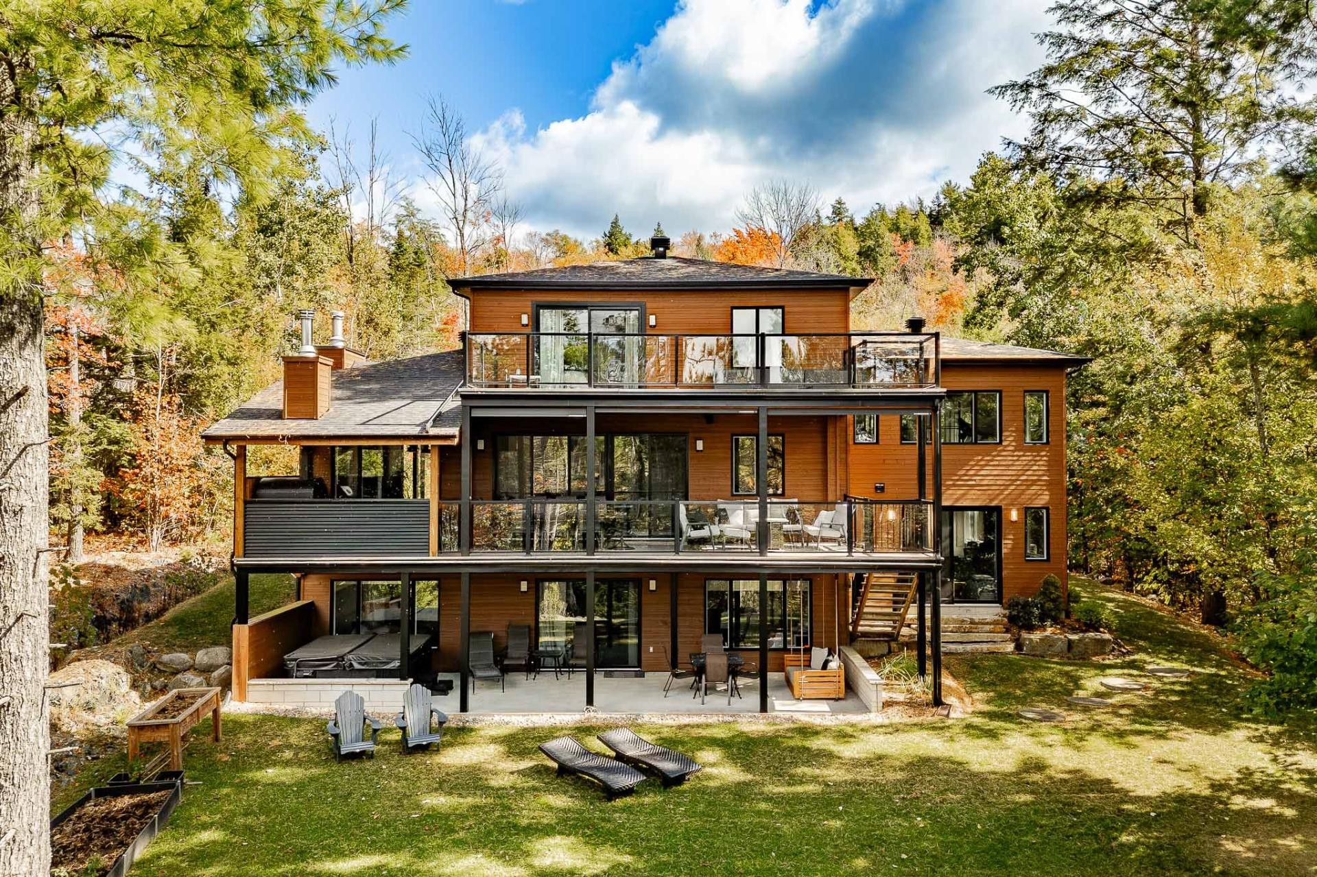 









220


Rue de l'Archipel

,
Saint-Denis-de-Brompton,




QC
J0B2P0

