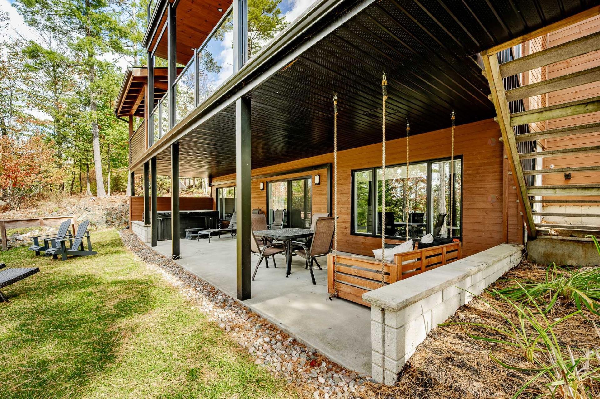 









220


Rue de l'Archipel

,
Saint-Denis-de-Brompton,




QC
J0B2P0

