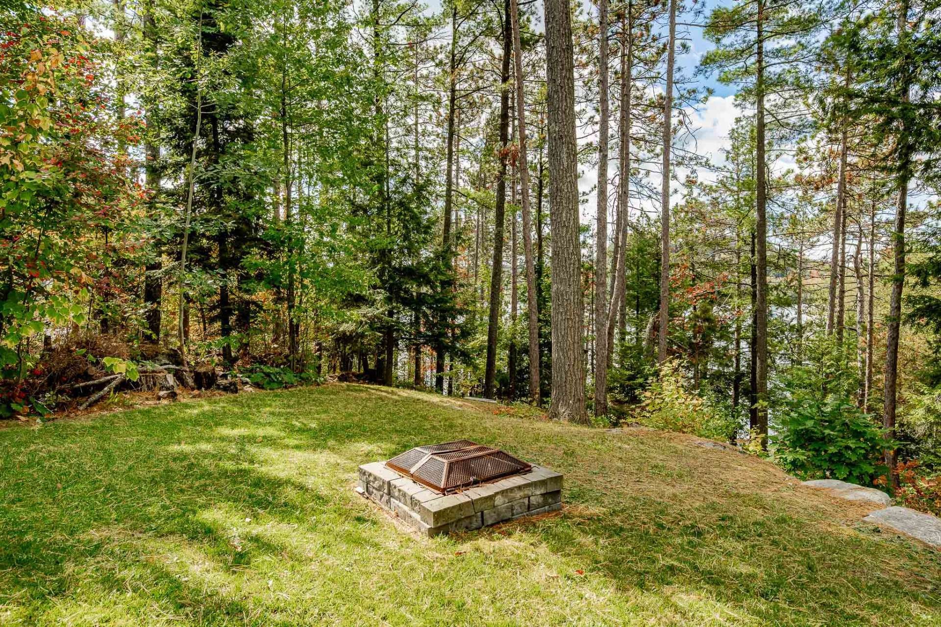 









220


Rue de l'Archipel

,
Saint-Denis-de-Brompton,




QC
J0B2P0

