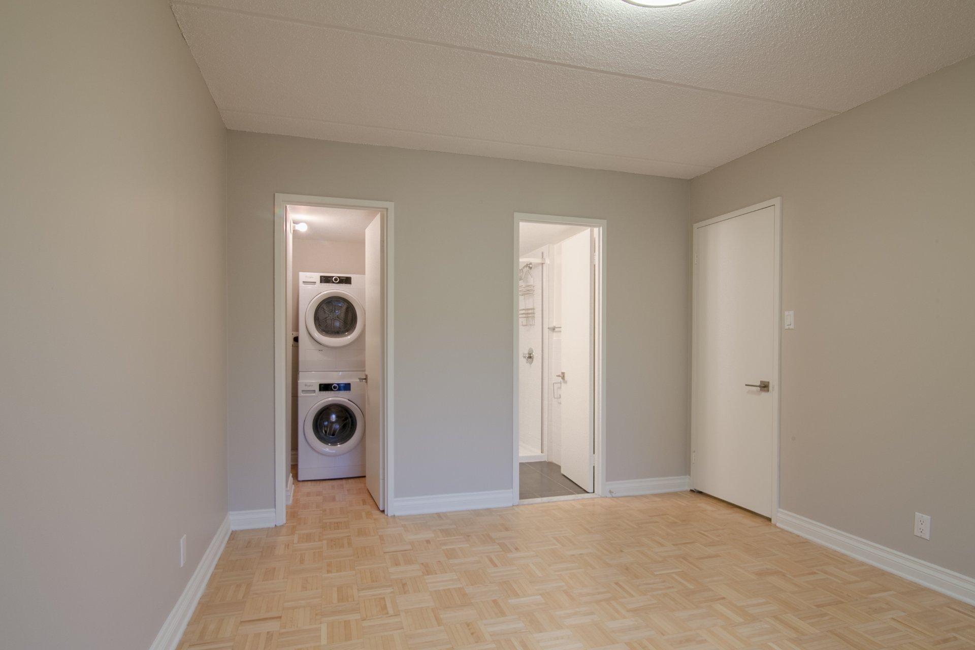 









4800


Boul. De Maisonneuve O.

, 521,
Westmount,




QC
H3Z1M1

