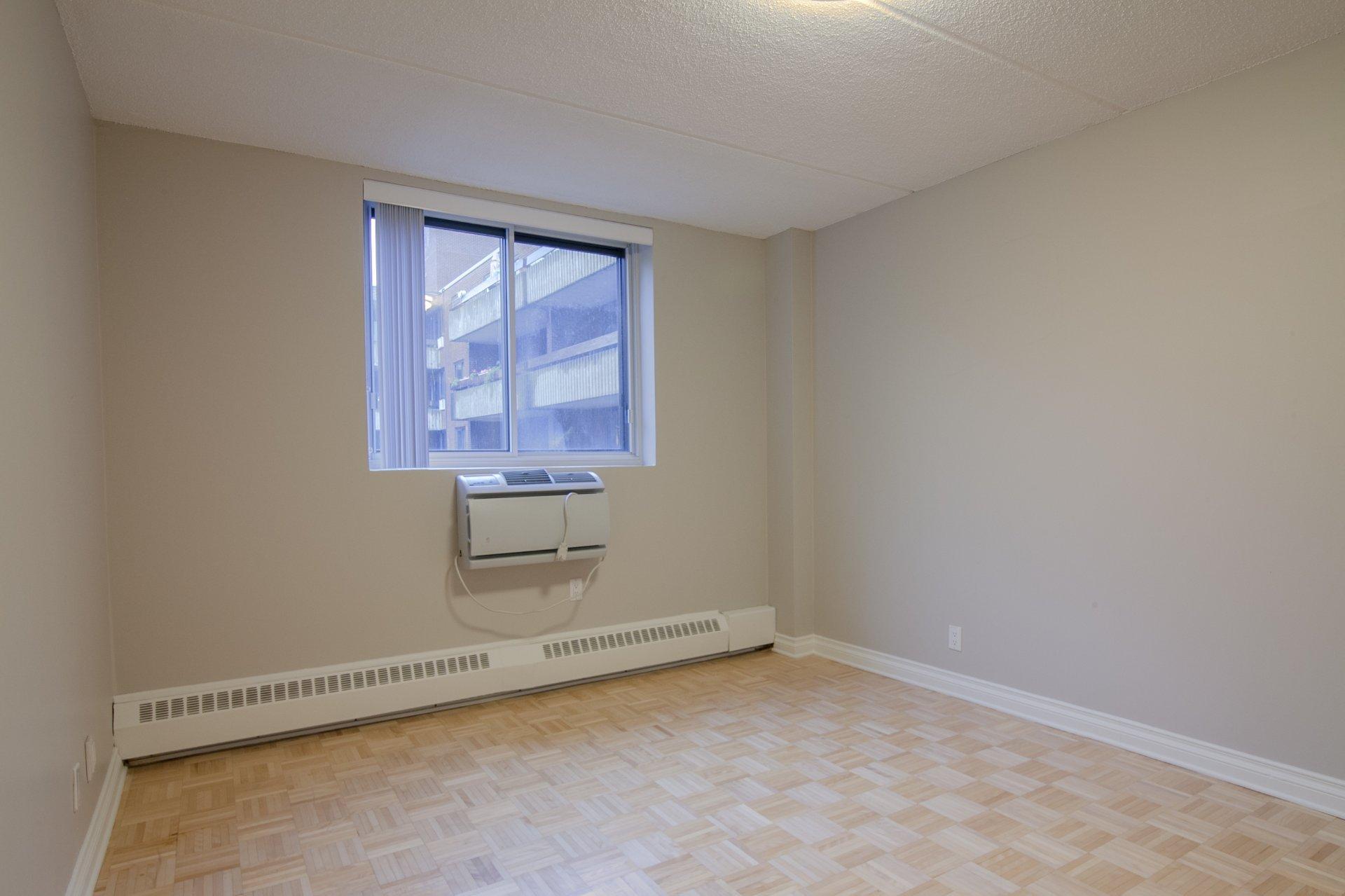 









4800


Boul. De Maisonneuve O.

, 521,
Westmount,




QC
H3Z1M1

