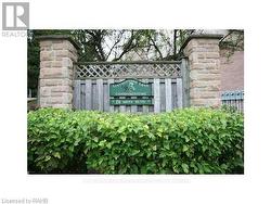 Welcome to Livingstone Lane Condominiums!