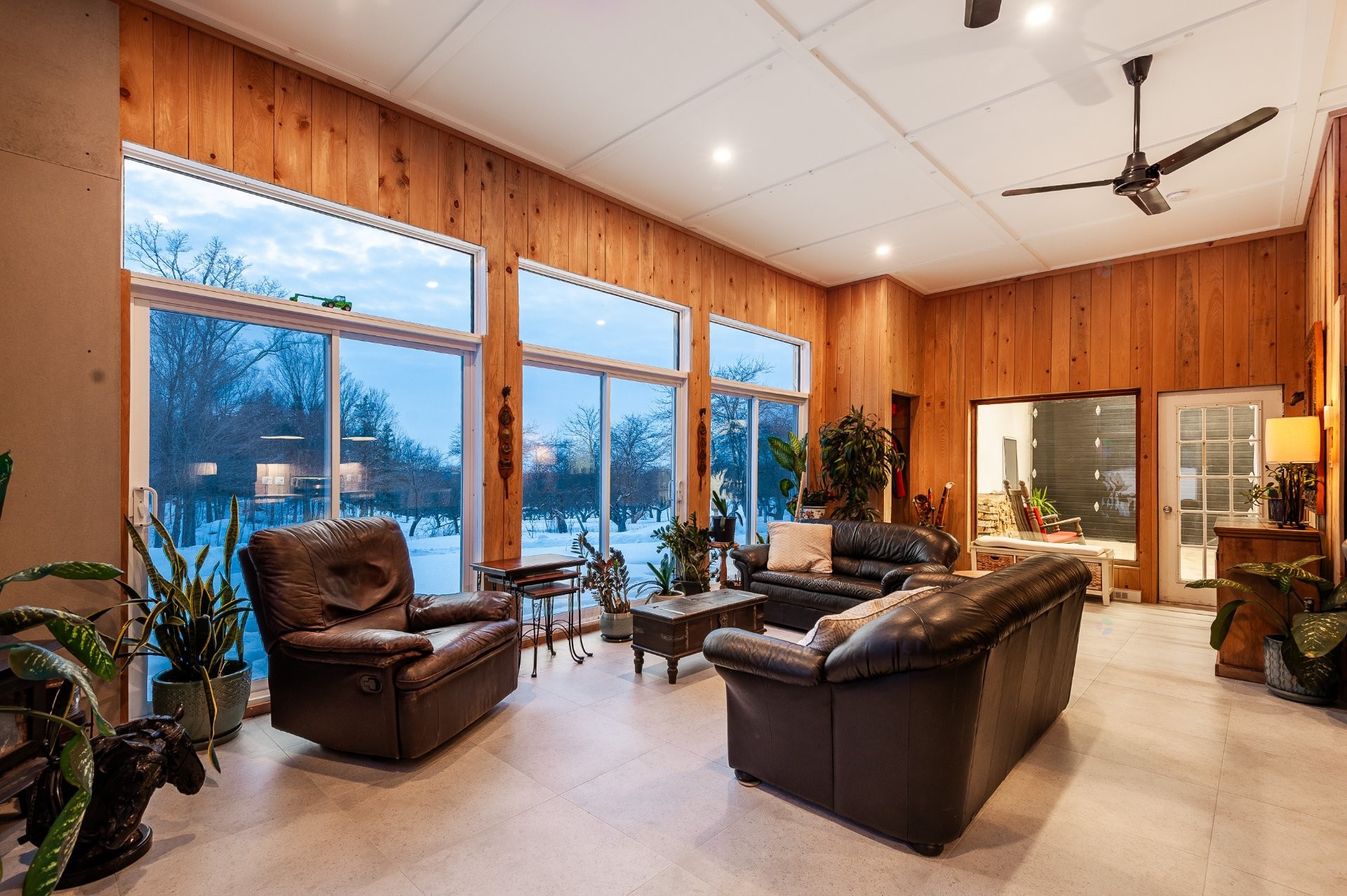 









1279


Ch. Hallé E.

,
Brigham,







QC
J2K4G5

