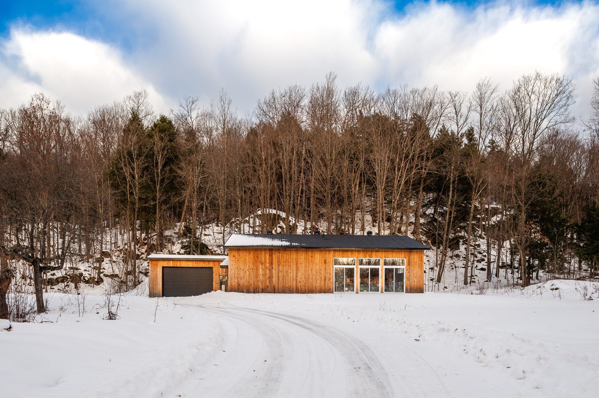 









1279


Ch. Hallé E.

,
Brigham,







QC
J2K4G5

