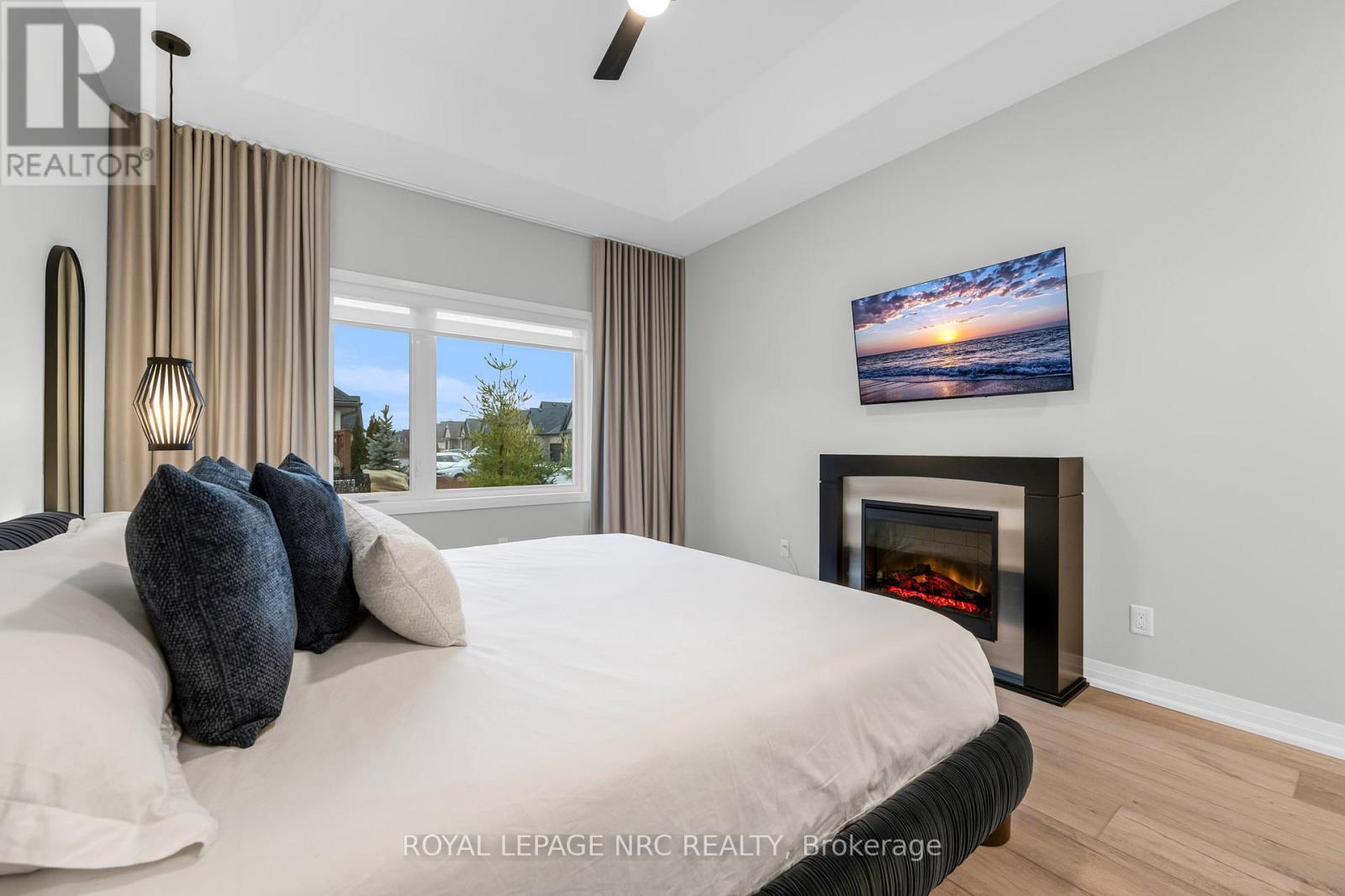 












93 - 154 PORT ROBINSON ROAD

,
Pelham (Fonthill),




Ontario
L3E0B8

