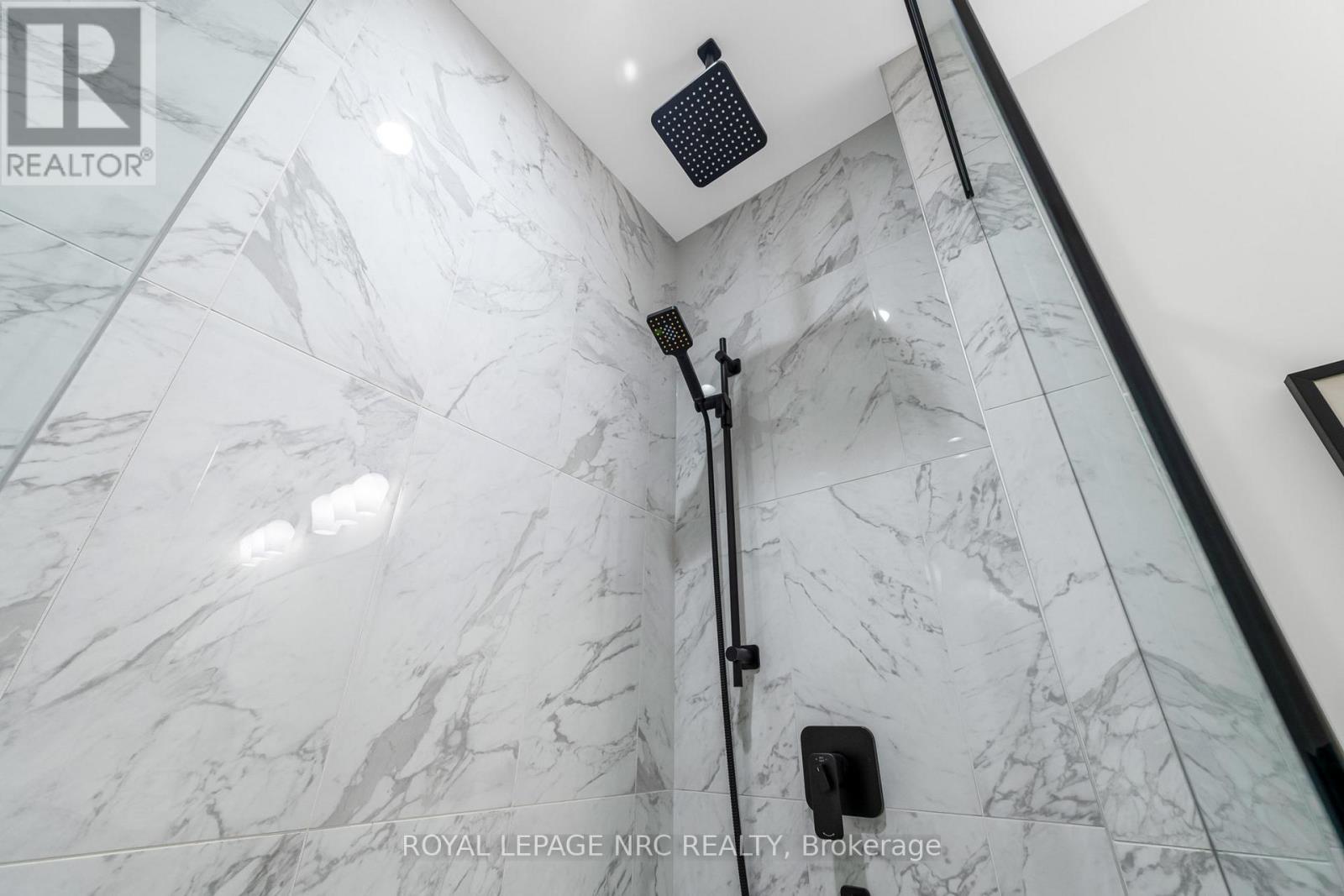 












93 - 154 PORT ROBINSON ROAD

,
Pelham (Fonthill),




Ontario
L3E0B8

