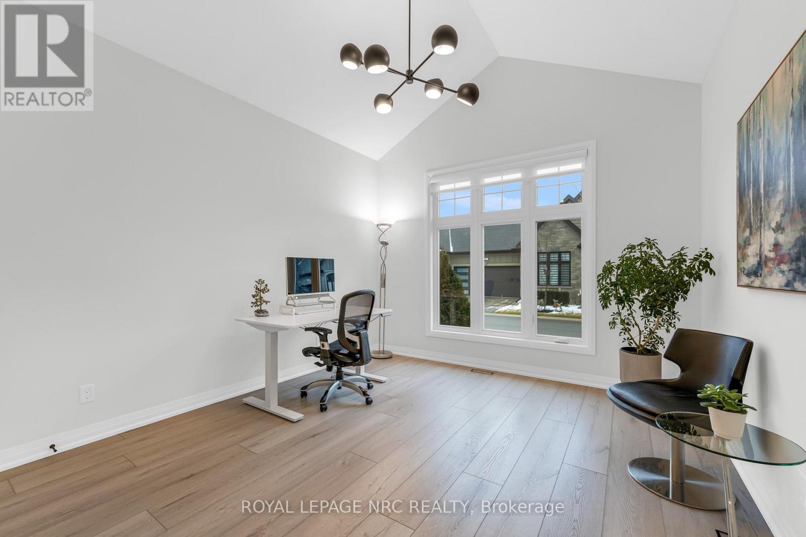 












93 - 154 PORT ROBINSON ROAD

,
Pelham (Fonthill),




Ontario
L3E0B8

