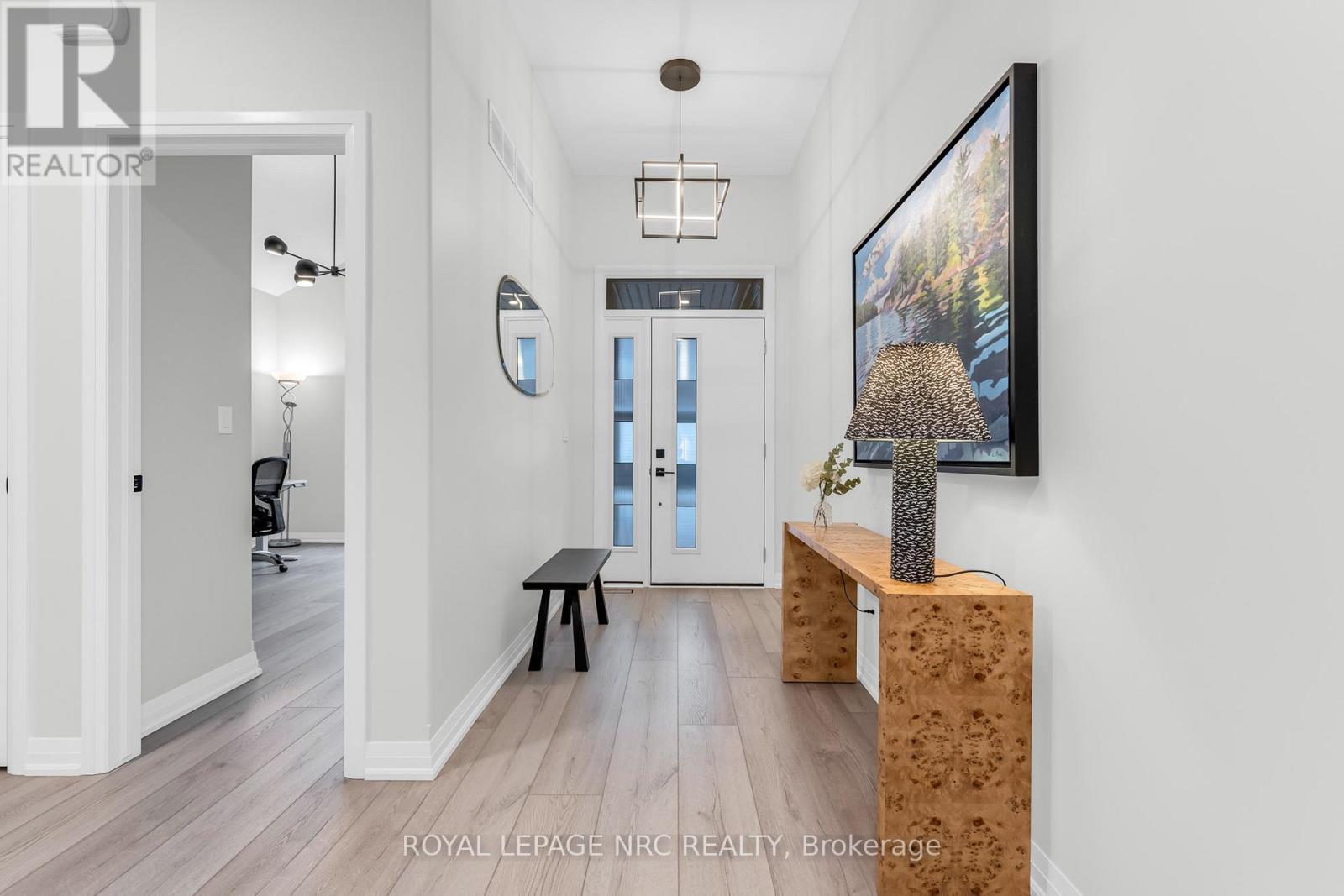 












93 - 154 PORT ROBINSON ROAD

,
Pelham (Fonthill),




Ontario
L3E0B8

