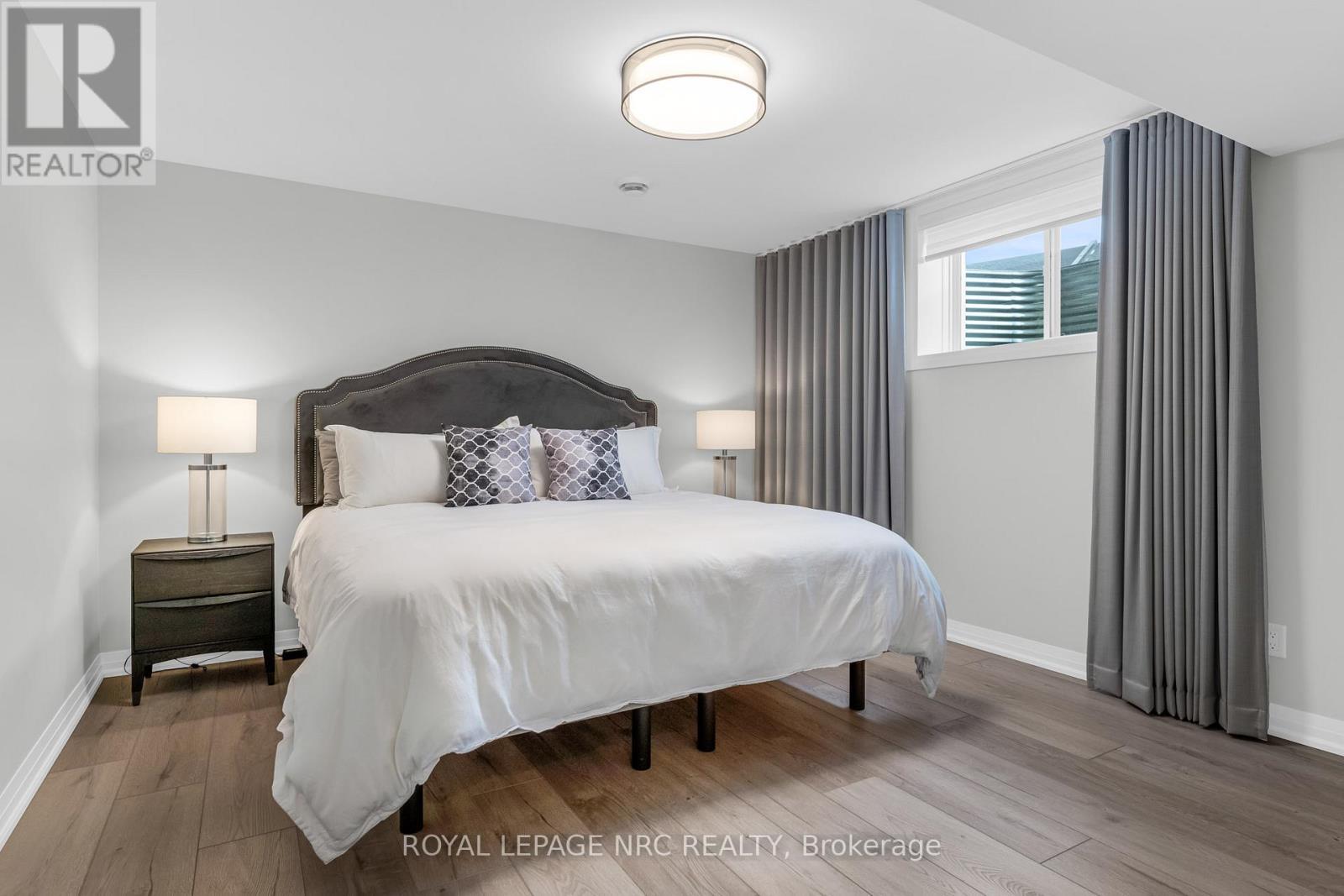 












93 - 154 PORT ROBINSON ROAD

,
Pelham (Fonthill),




Ontario
L3E0B8

